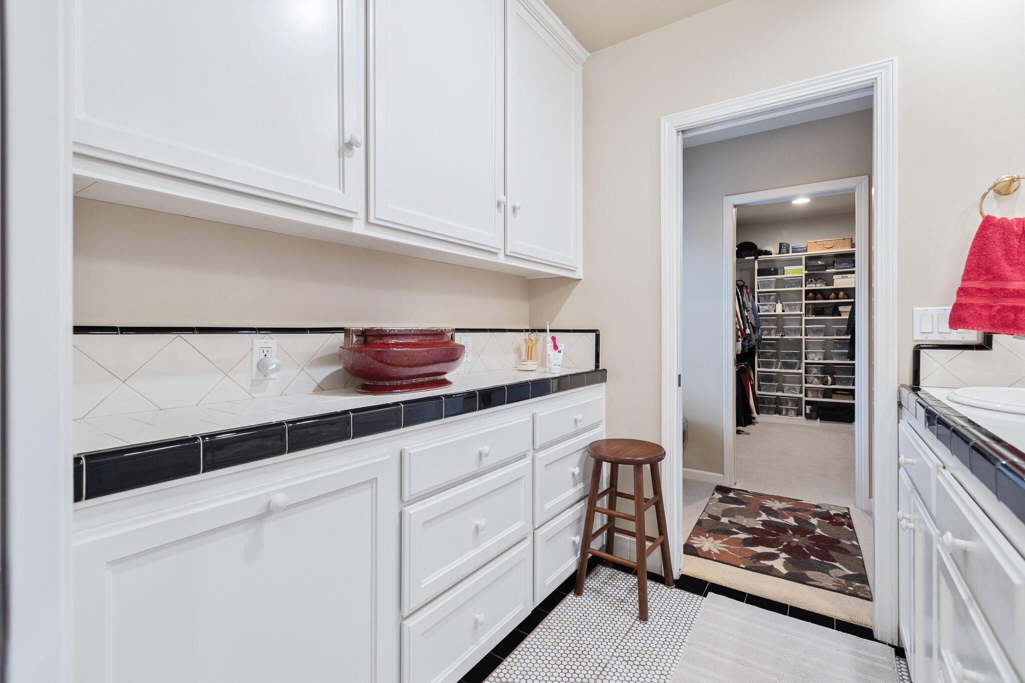 407 N Todd St, Visalia, CA 93291