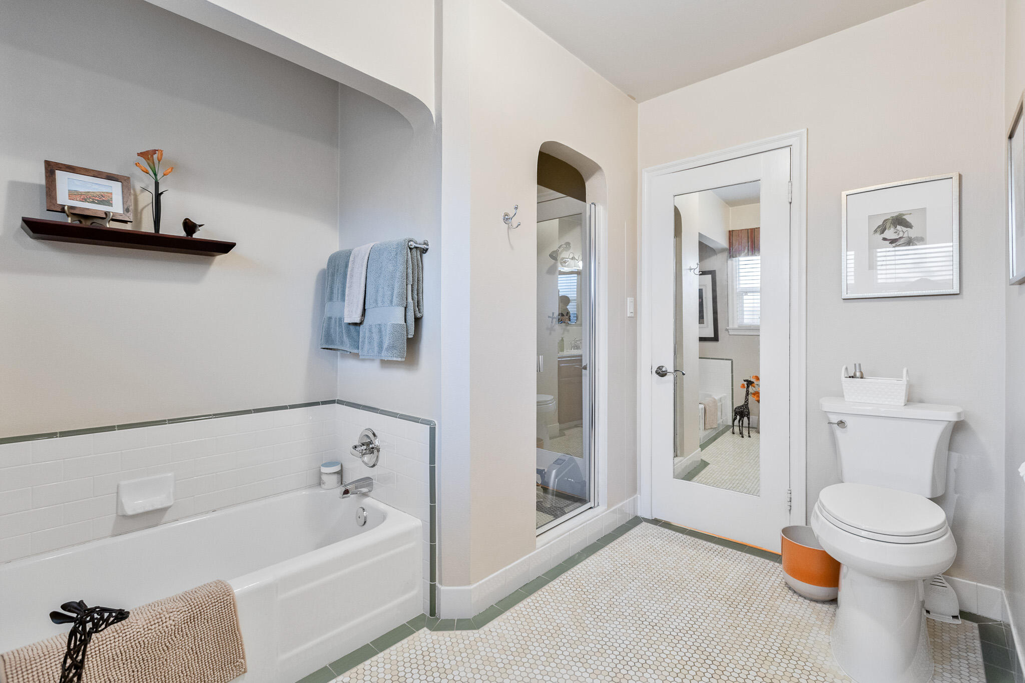 407 N Todd St, Visalia, CA 93291