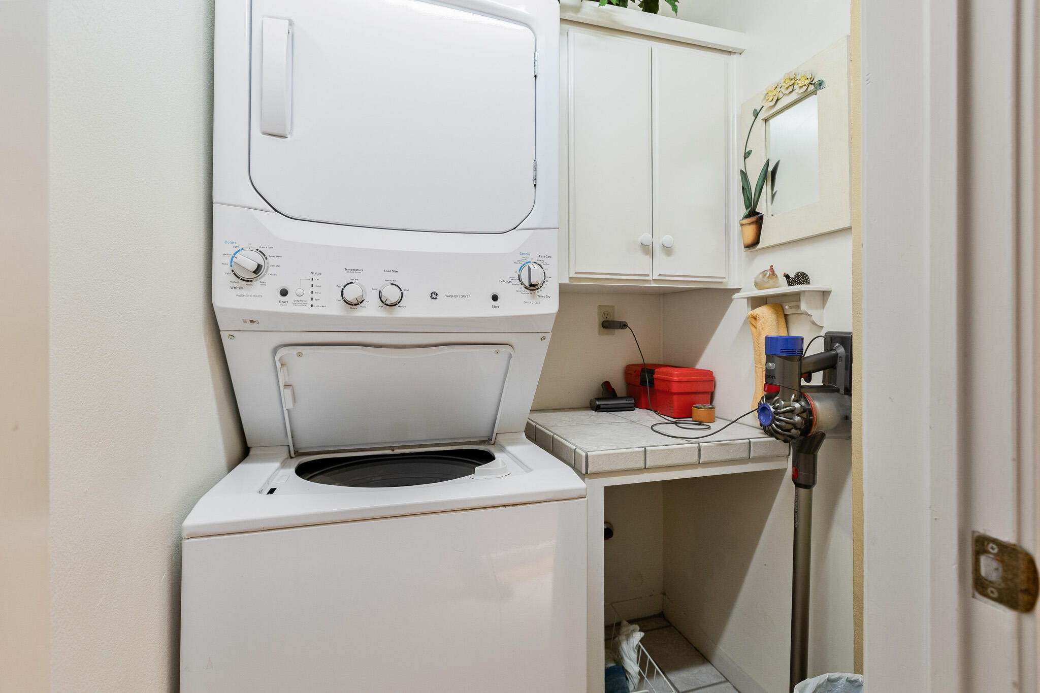 407 N Todd St, Visalia, CA 93291