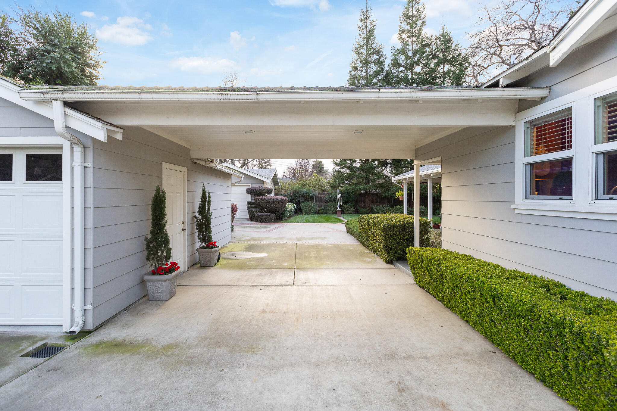 407 N Todd St, Visalia, CA 93291