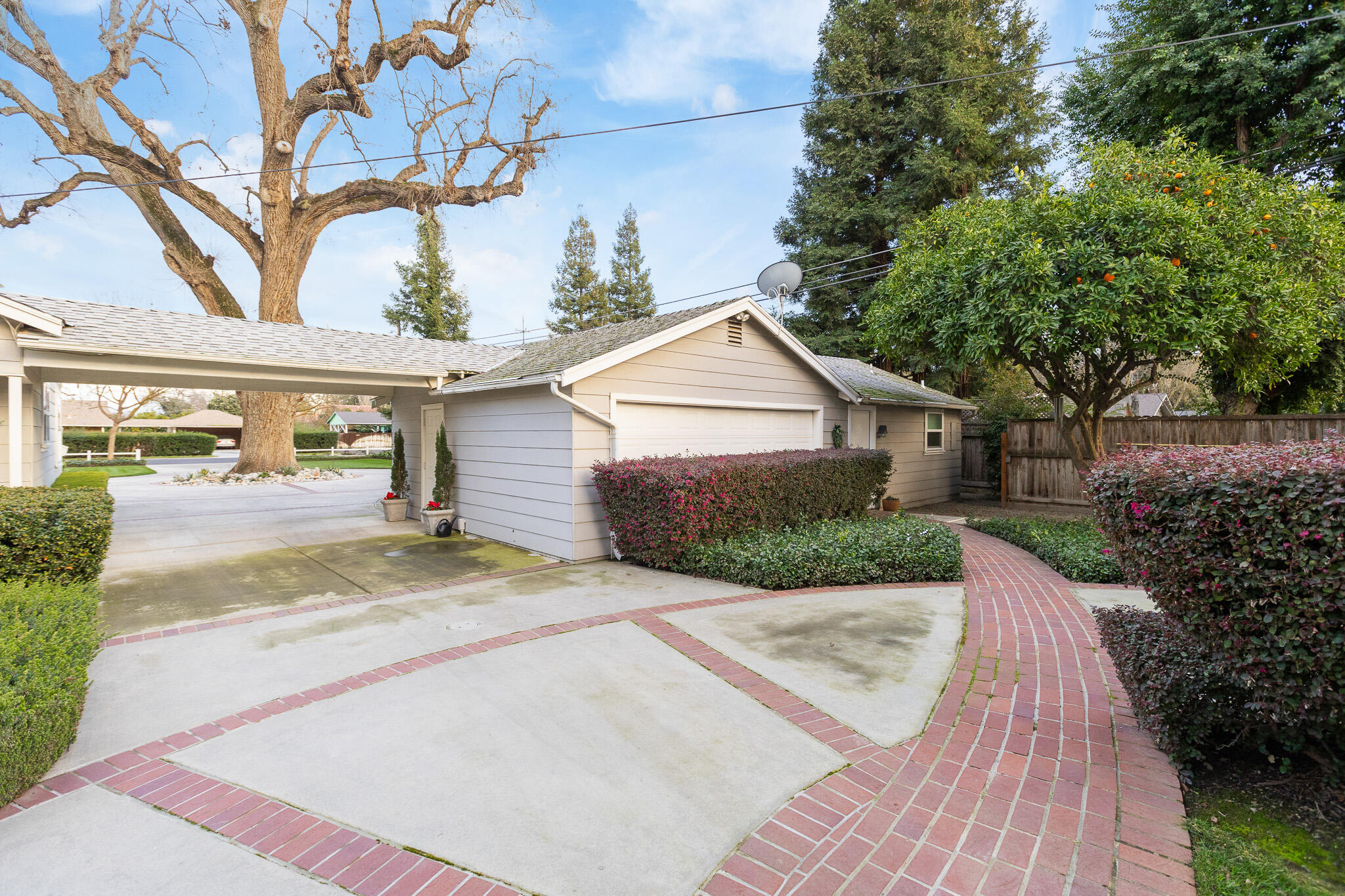 407 N Todd St, Visalia, CA 93291