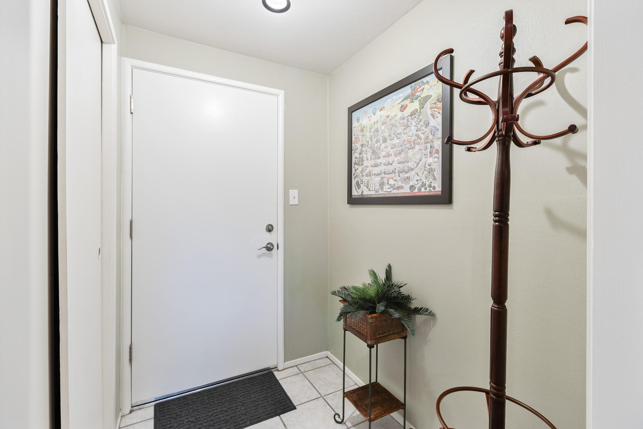 407 N Todd St, Visalia, CA 93291