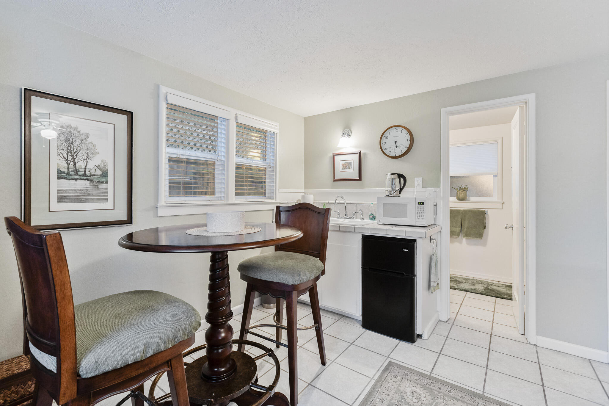 407 N Todd St, Visalia, CA 93291