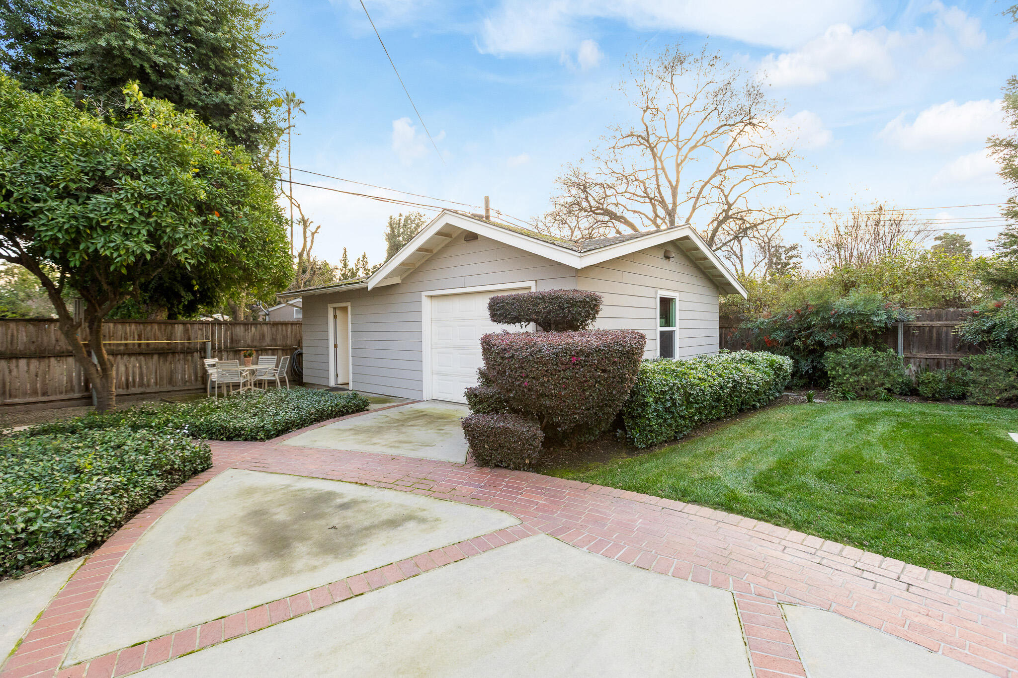 407 N Todd St, Visalia, CA 93291