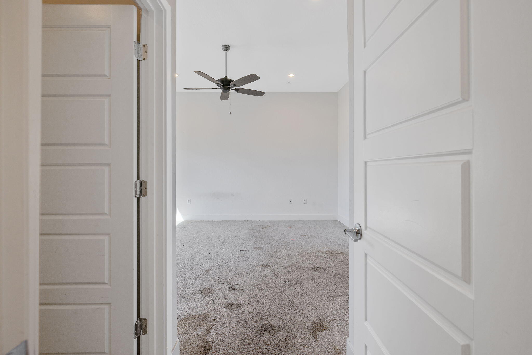 324 E Newton Ave, Visalia, CA 93291