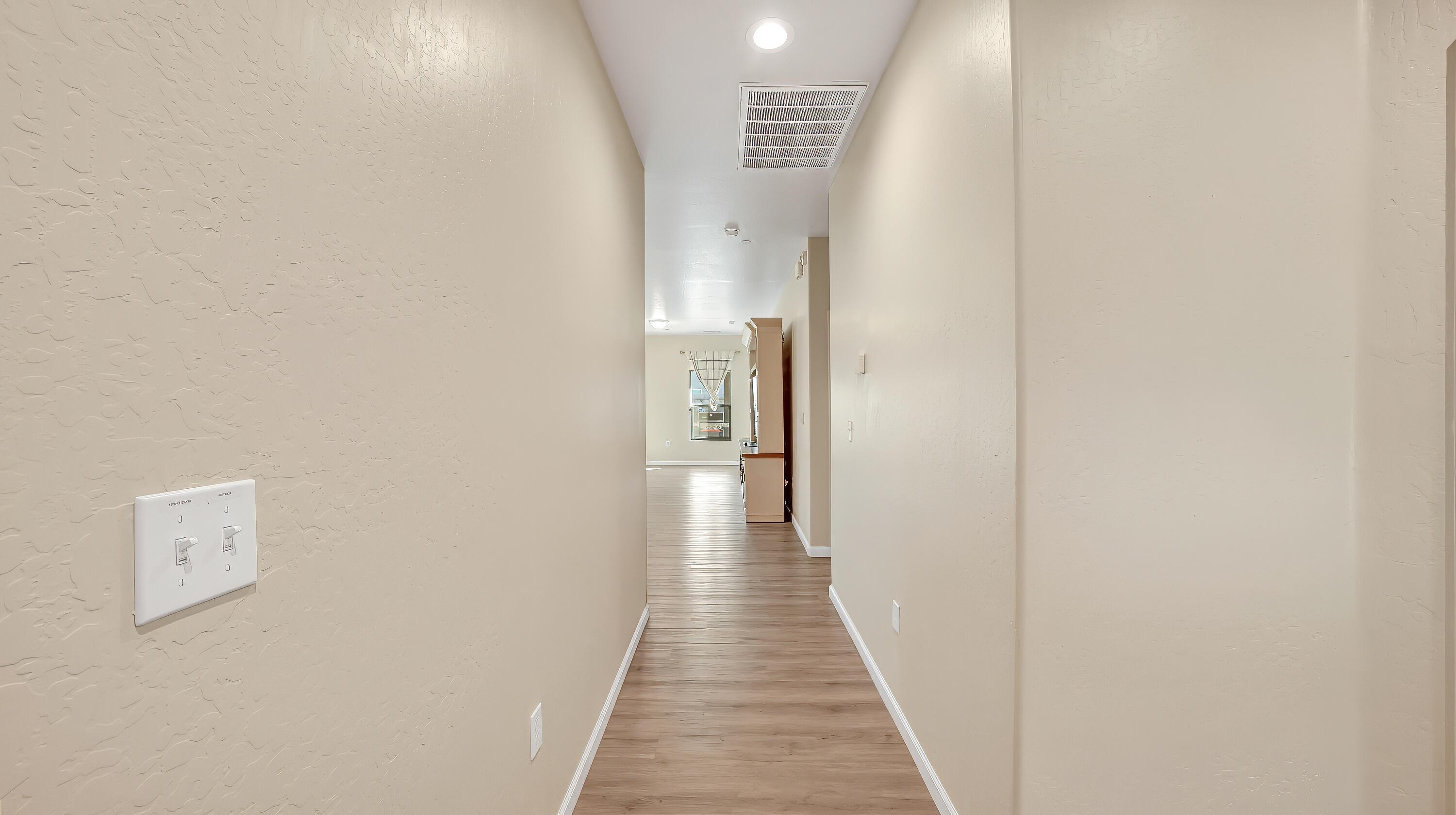 13713 Crocus Way, Armona, CA 93202