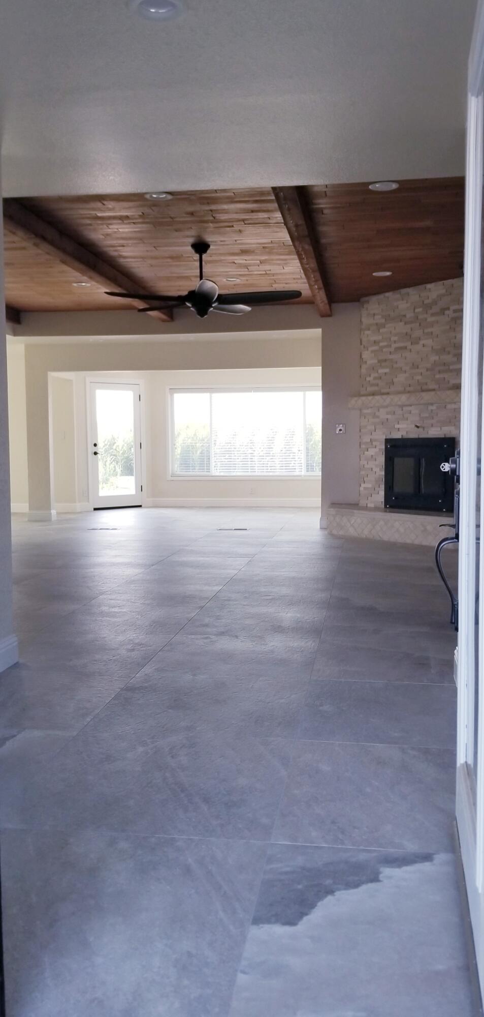 27122 Rd 56, Visalia, CA 93277