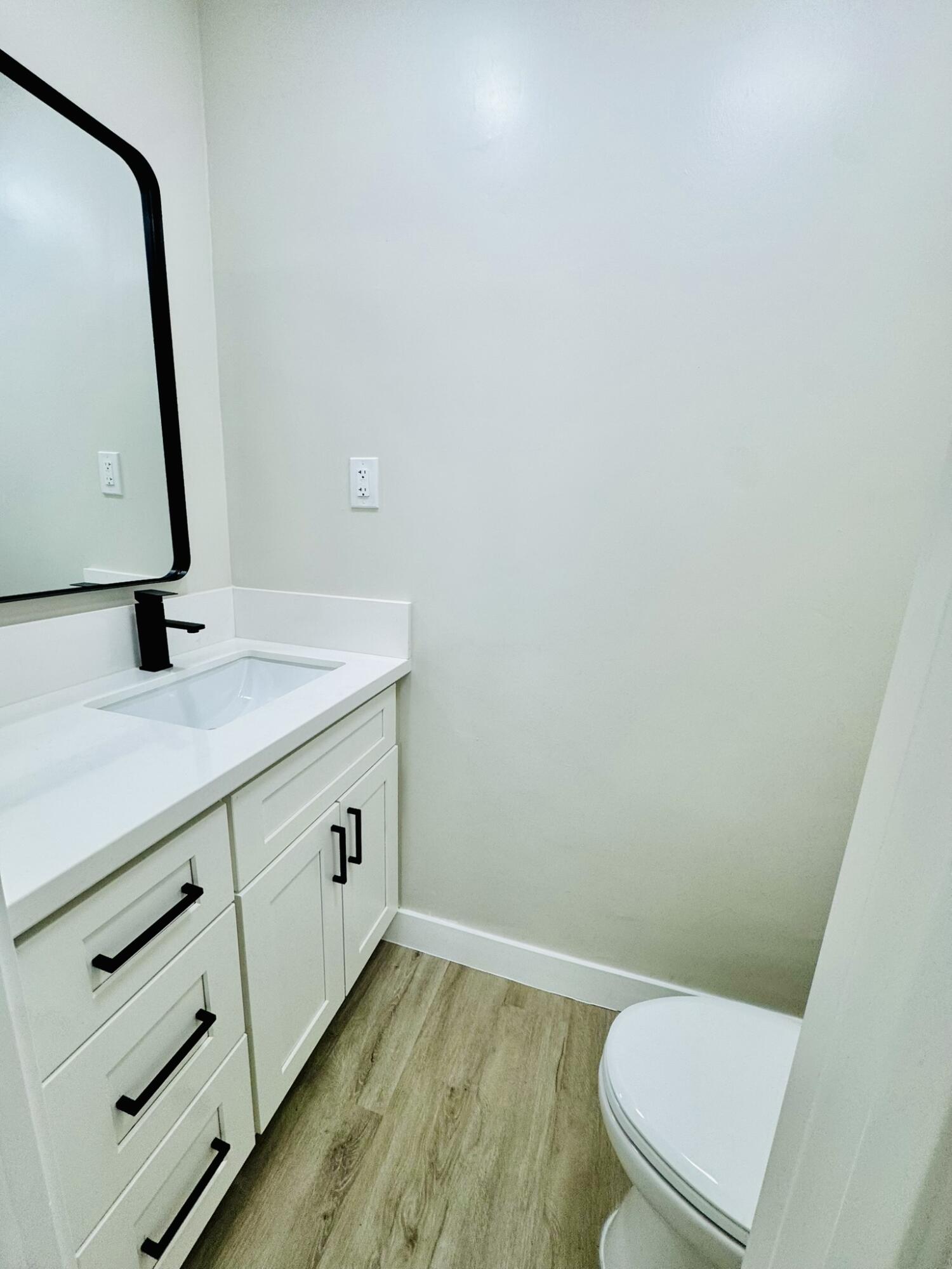 1804 Hodges Ave, Bakersfield, CA 93304