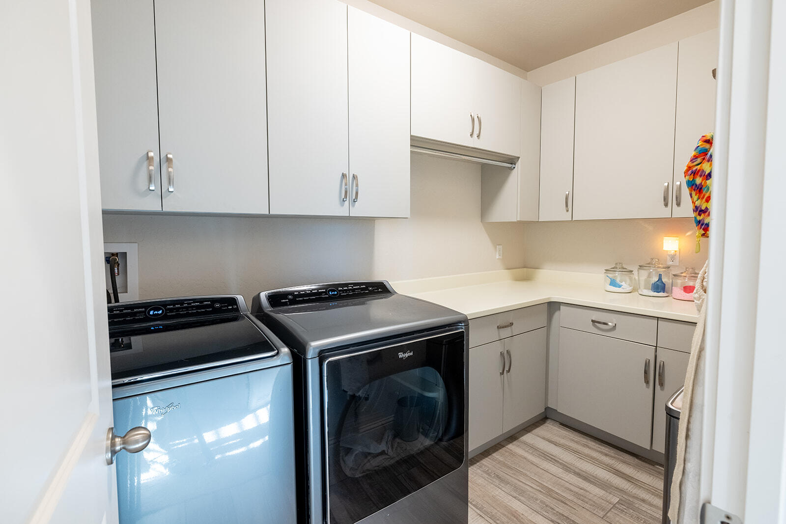 4407 S Ernest St, Visalia, CA 93277