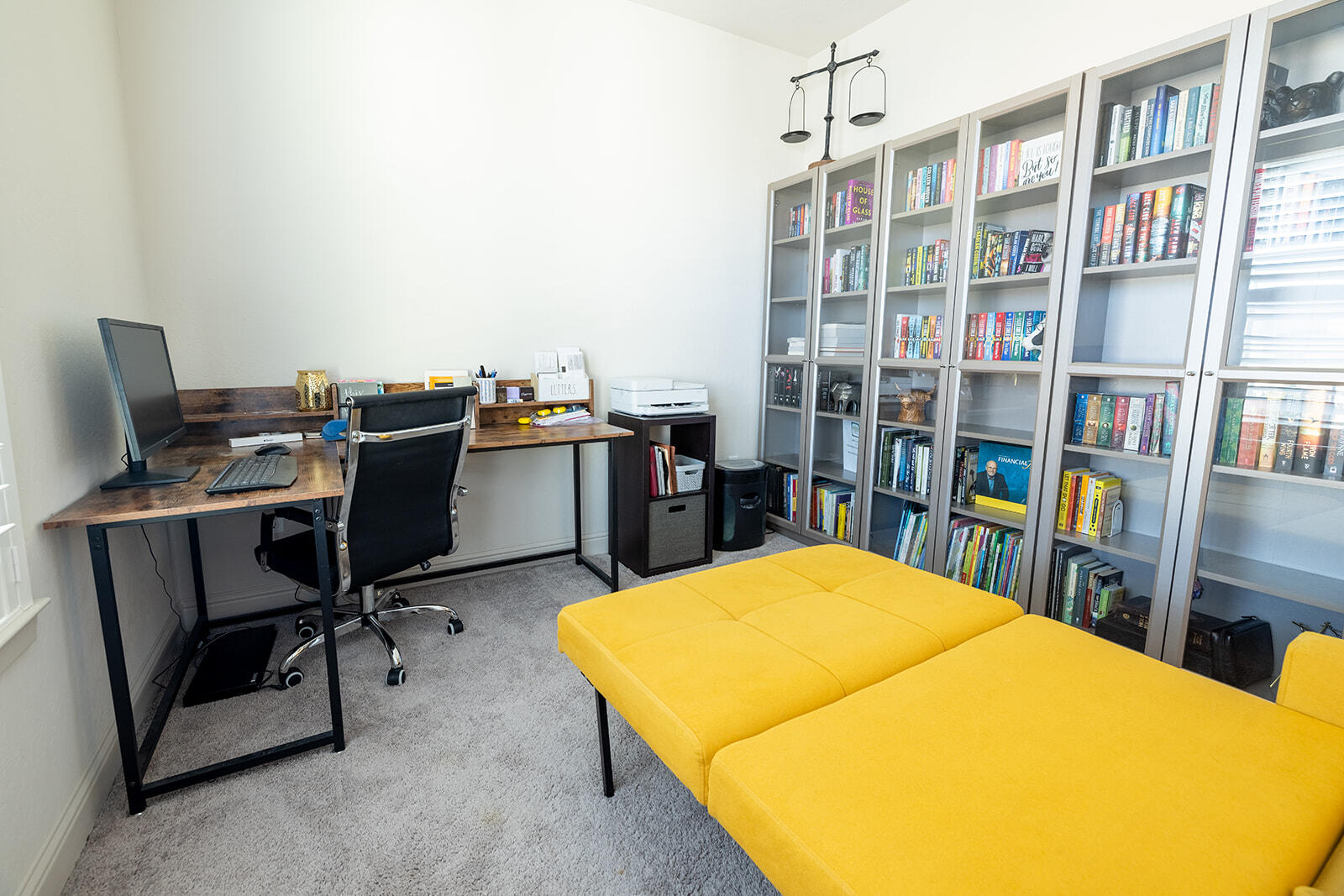 4407 S Ernest St, Visalia, CA 93277