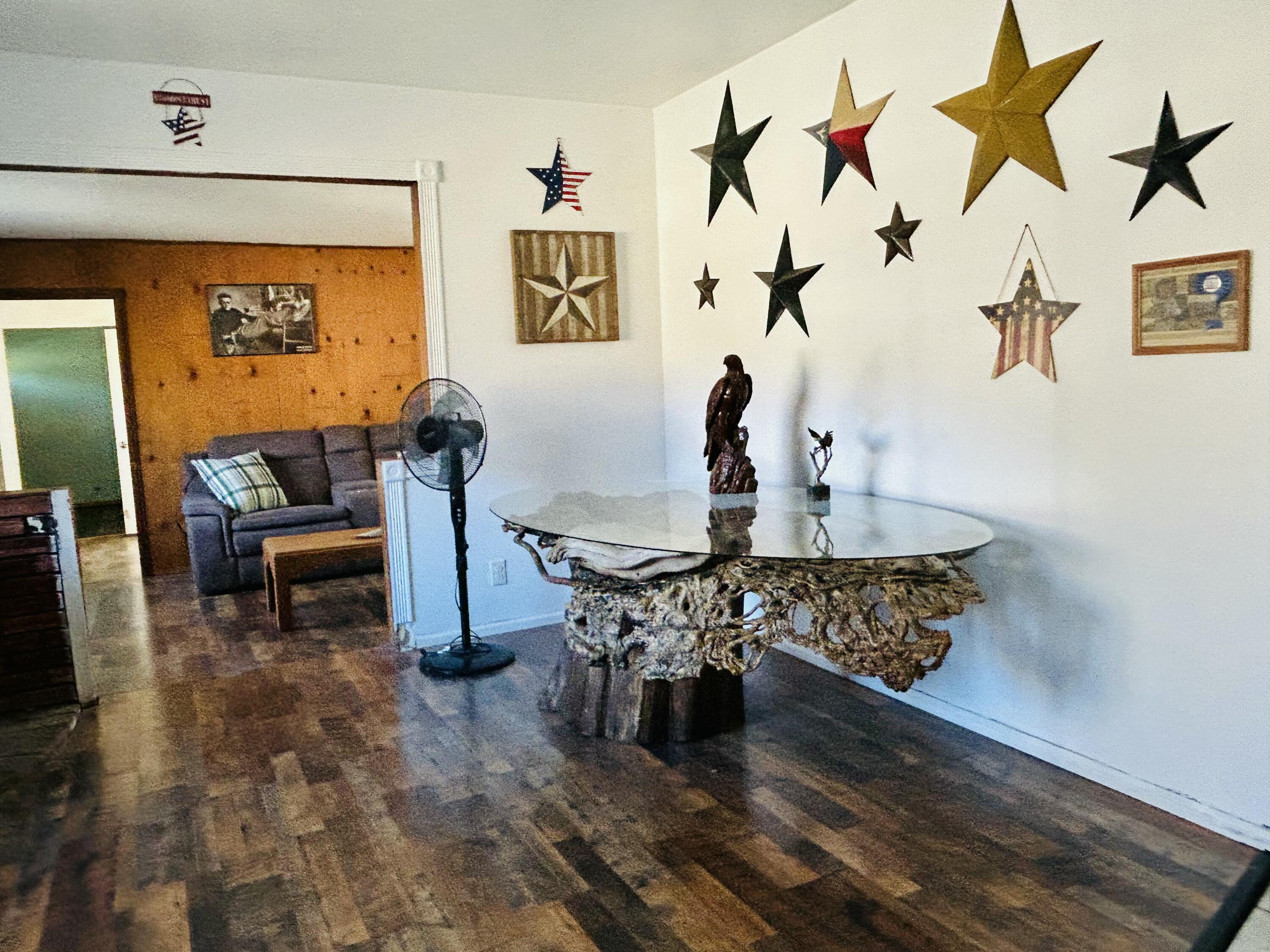 1005 Melody Ln, California Hot Springs, CA 93207