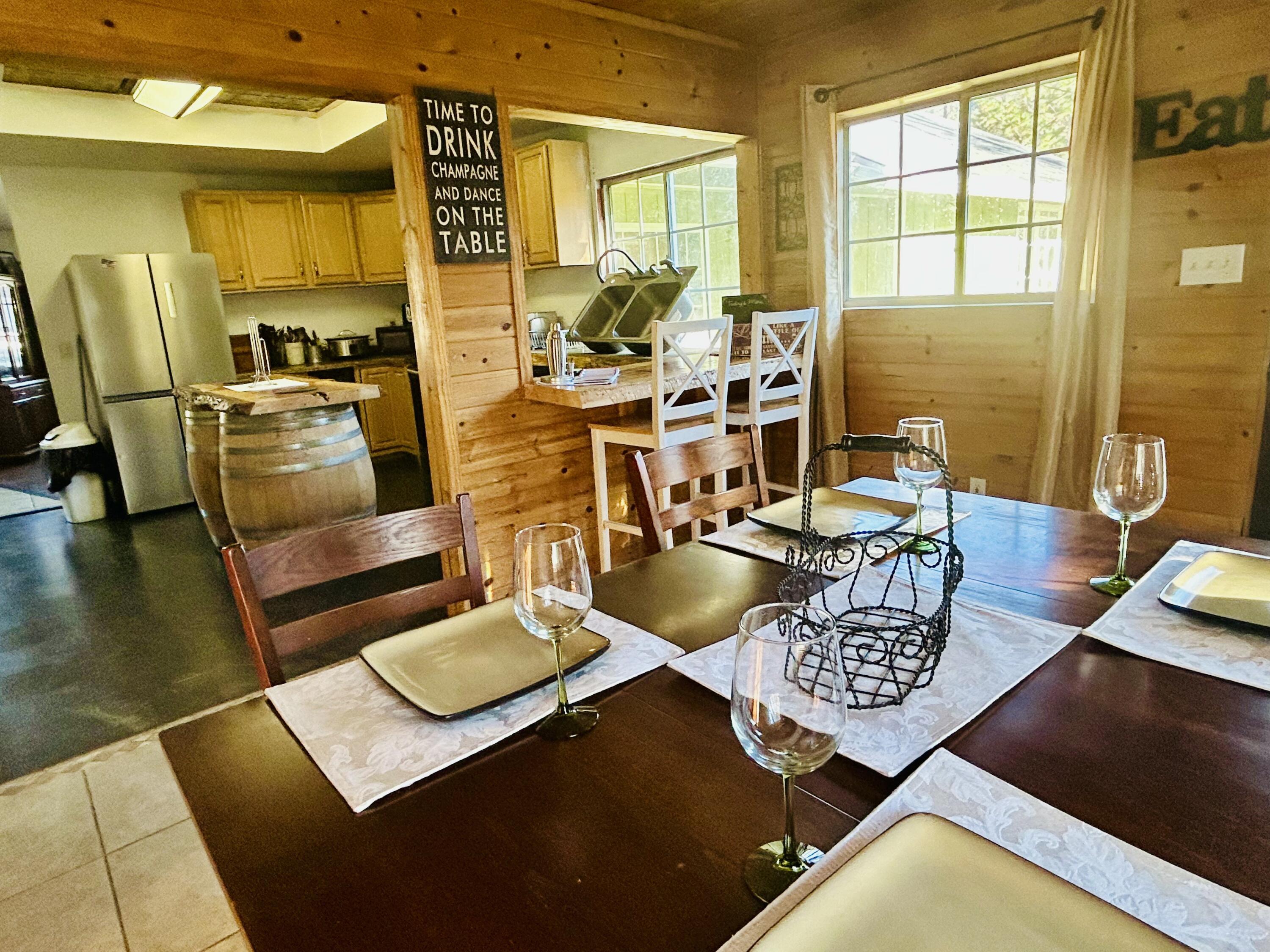 1005 Melody Ln, California Hot Springs, CA 93207