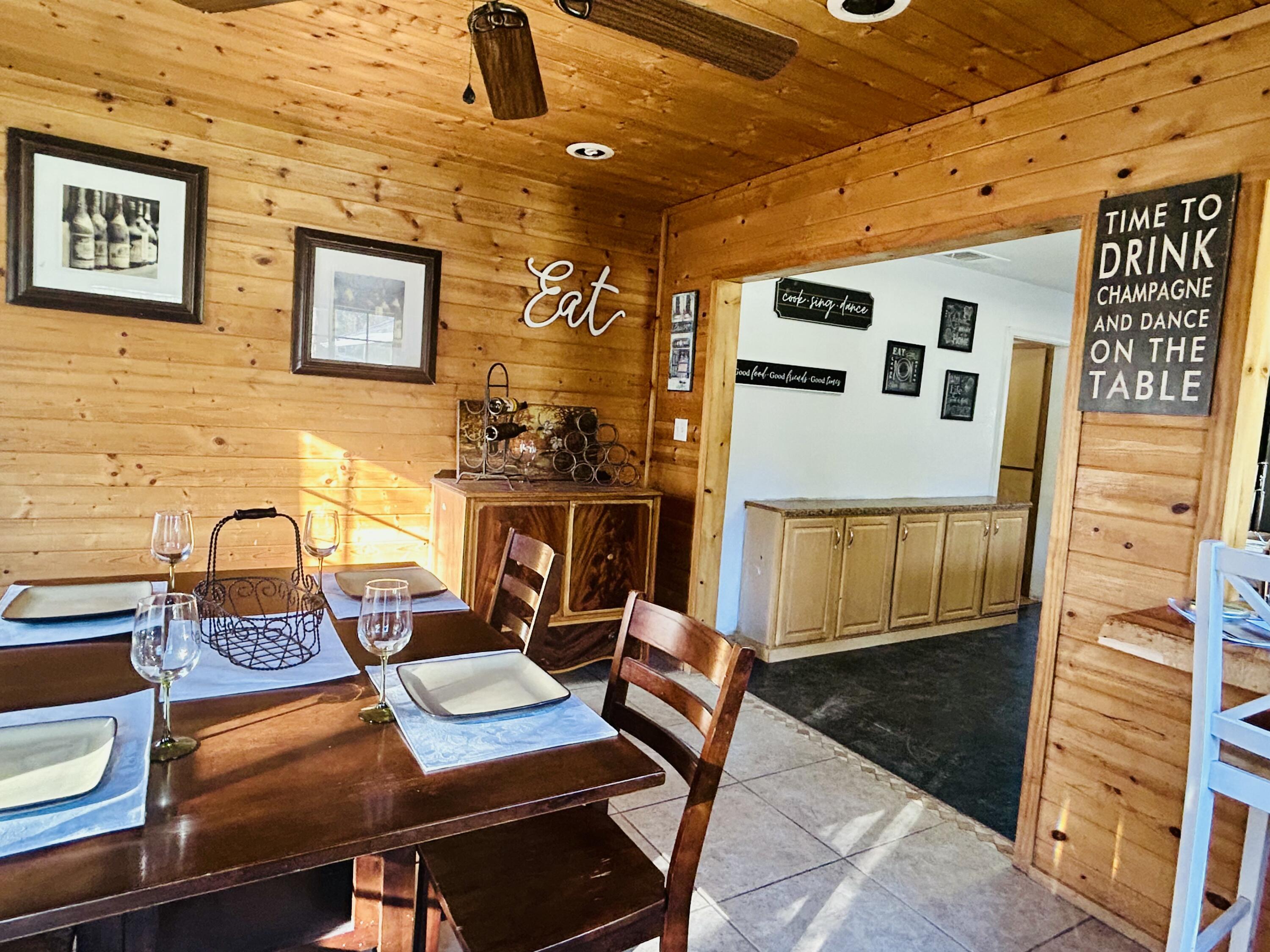 1005 Melody Ln, California Hot Springs, CA 93207