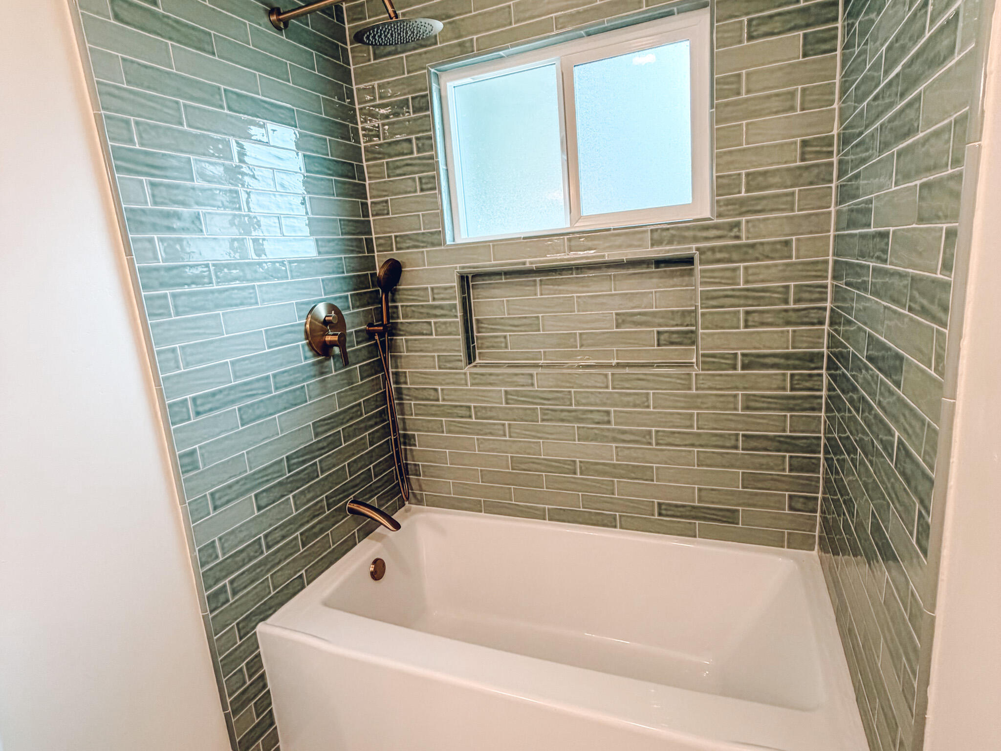 2805 W Beech Ave, Visalia, CA 93277