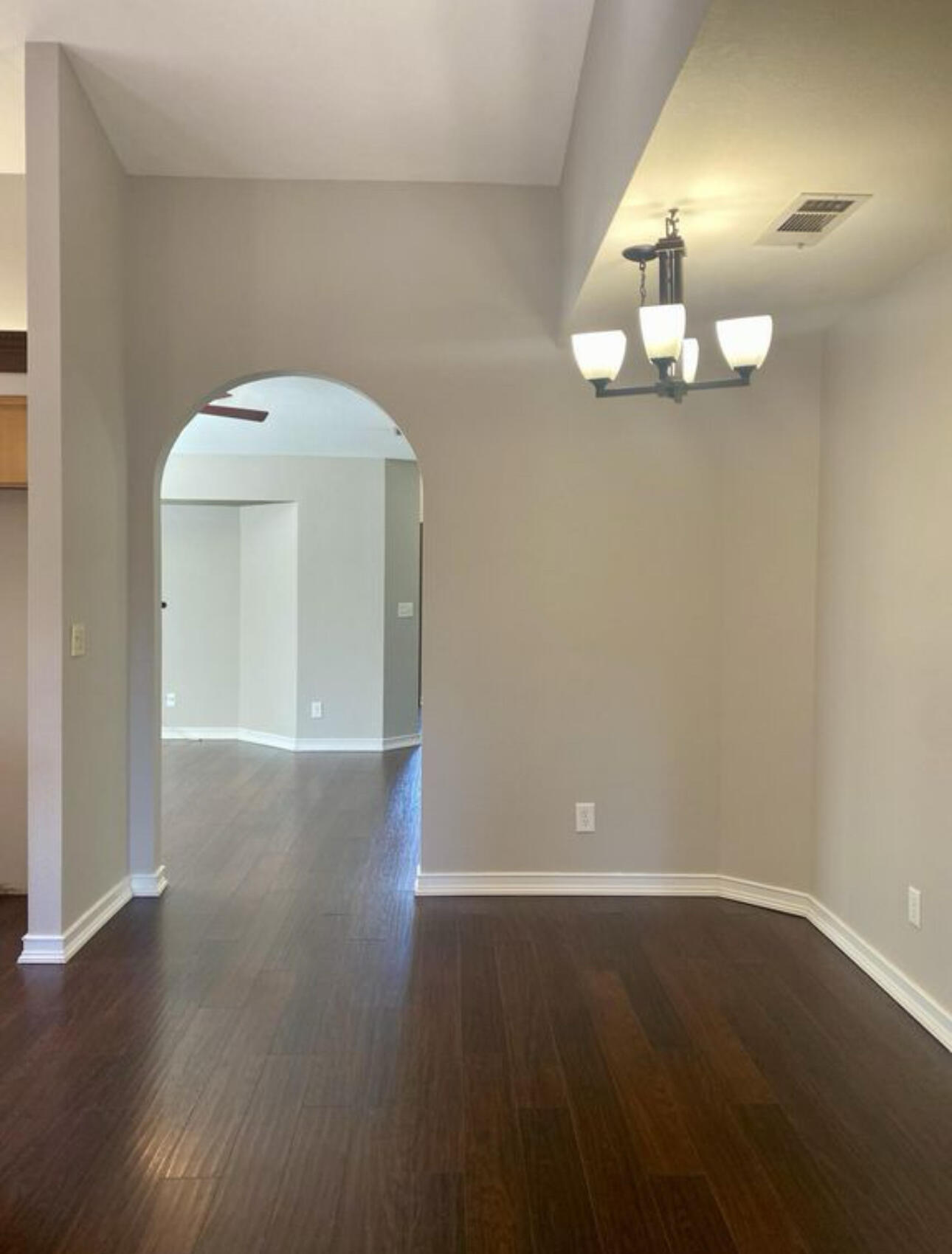 3700 W Crowley Ct, Visalia, CA 93291