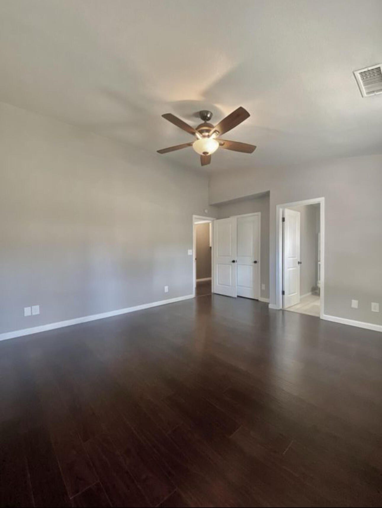 3700 W Crowley Ct, Visalia, CA 93291