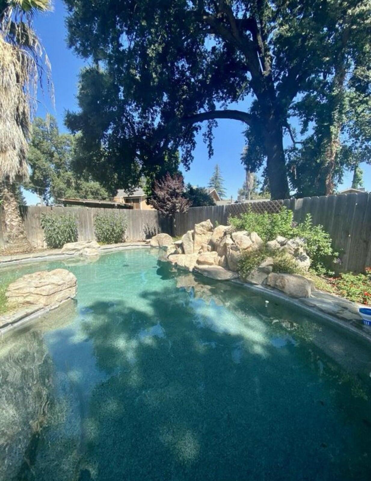 3700 W Crowley Ct, Visalia, CA 93291