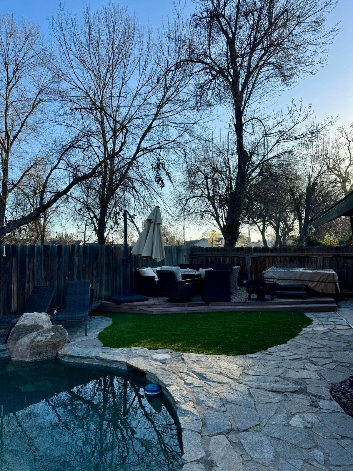 3700 W Crowley Ct, Visalia, CA 93291