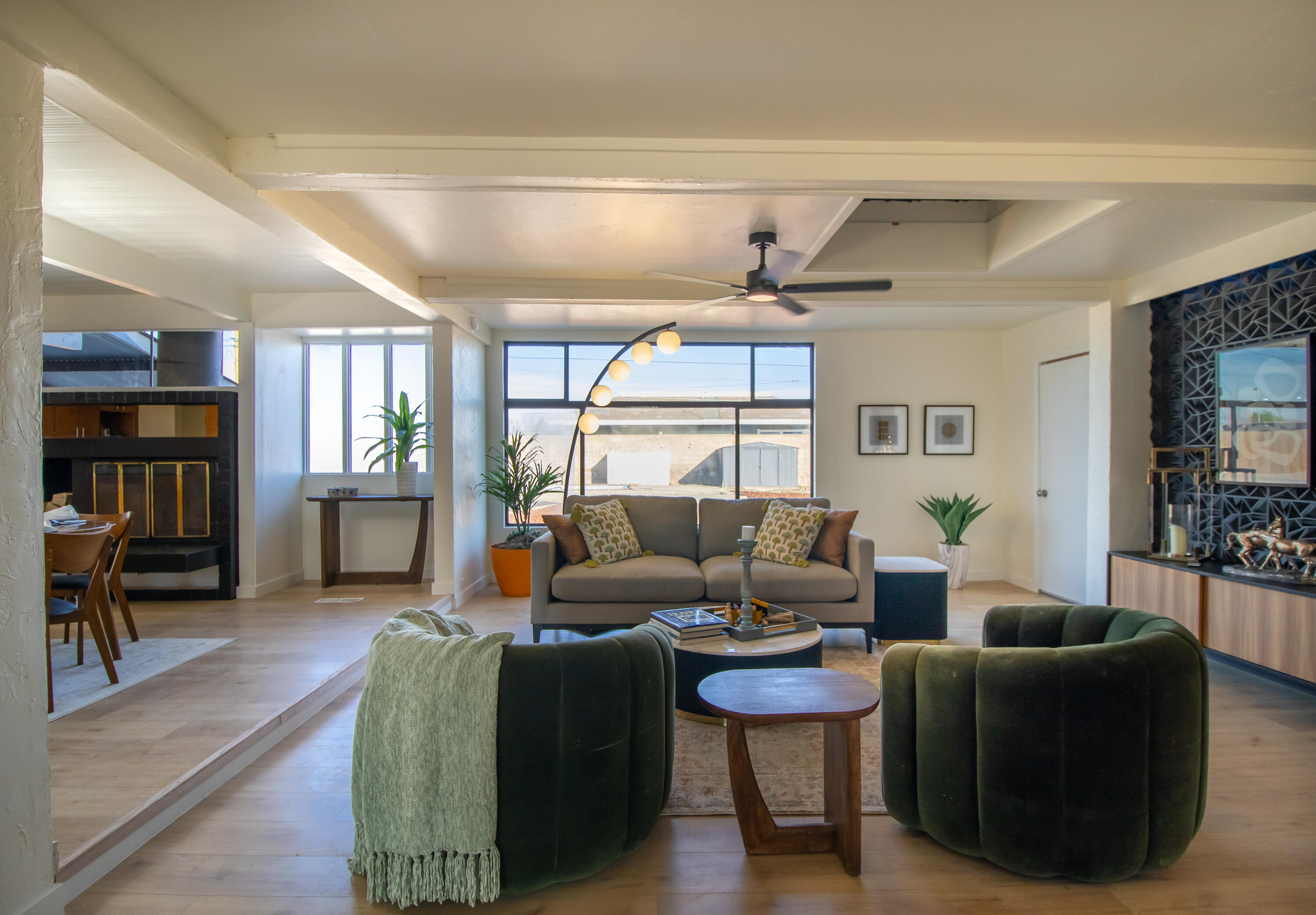 1812 S Bardo St, Visalia, CA 93277