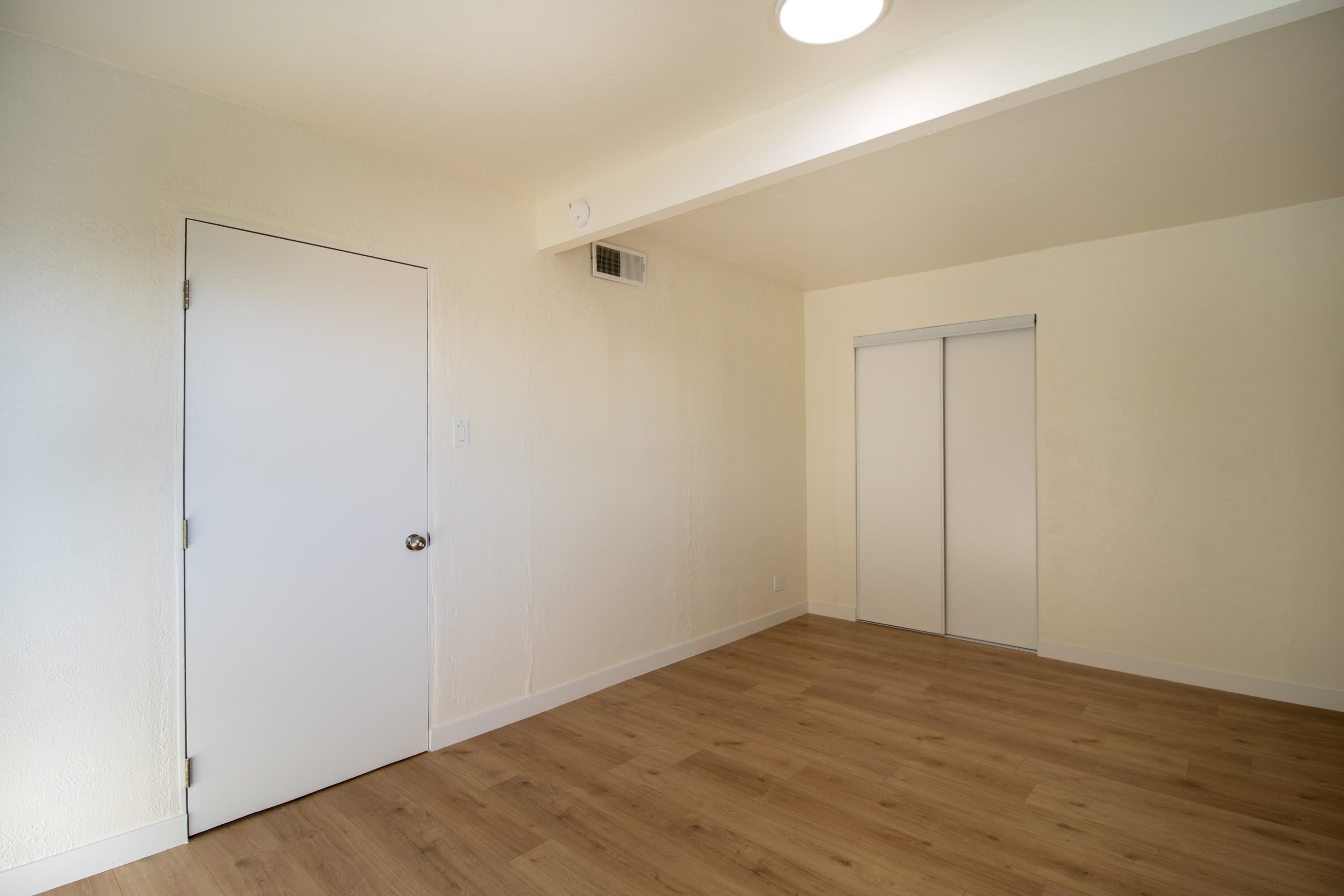 1812 S Bardo St, Visalia, CA 93277