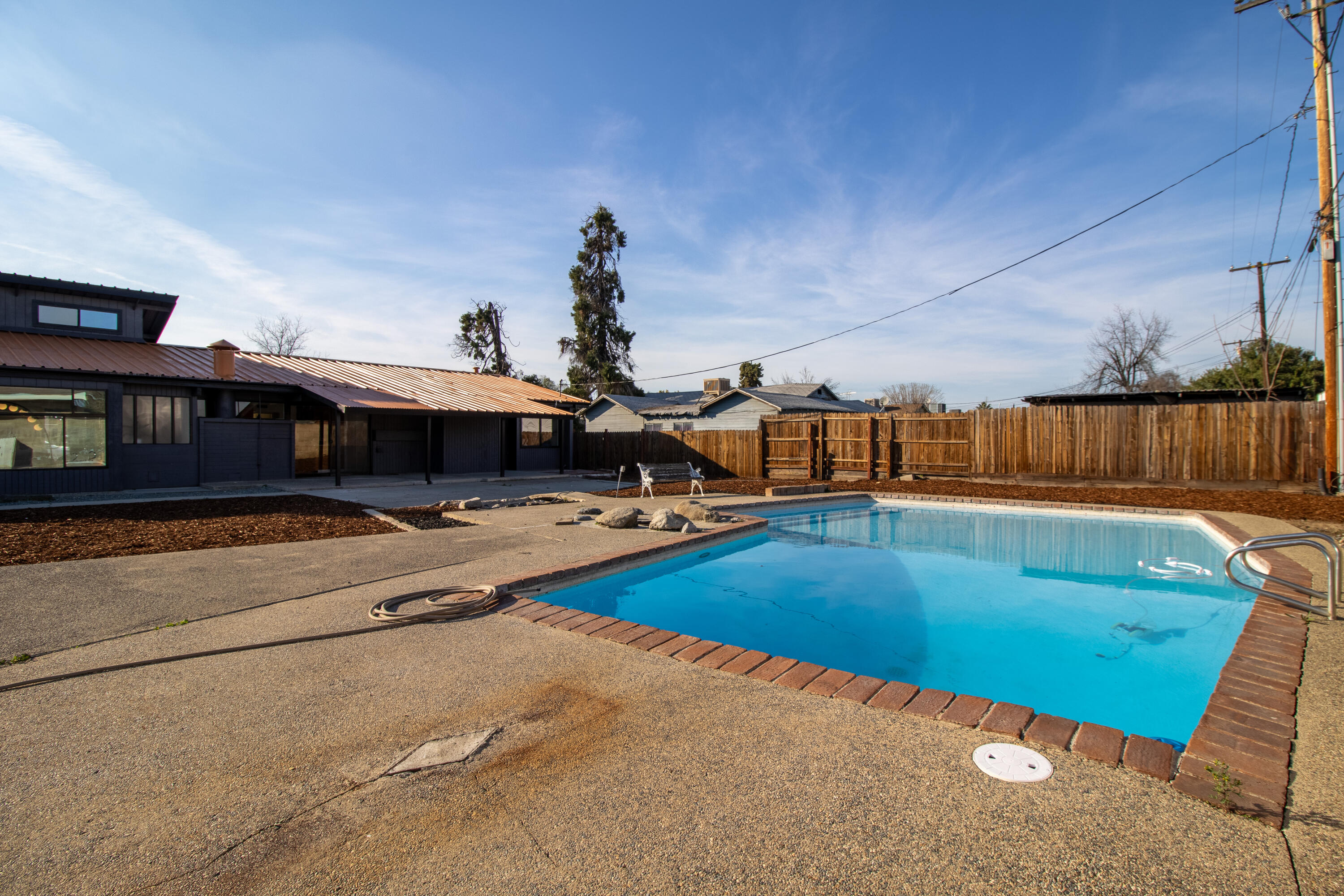 1812 S Bardo St, Visalia, CA 93277