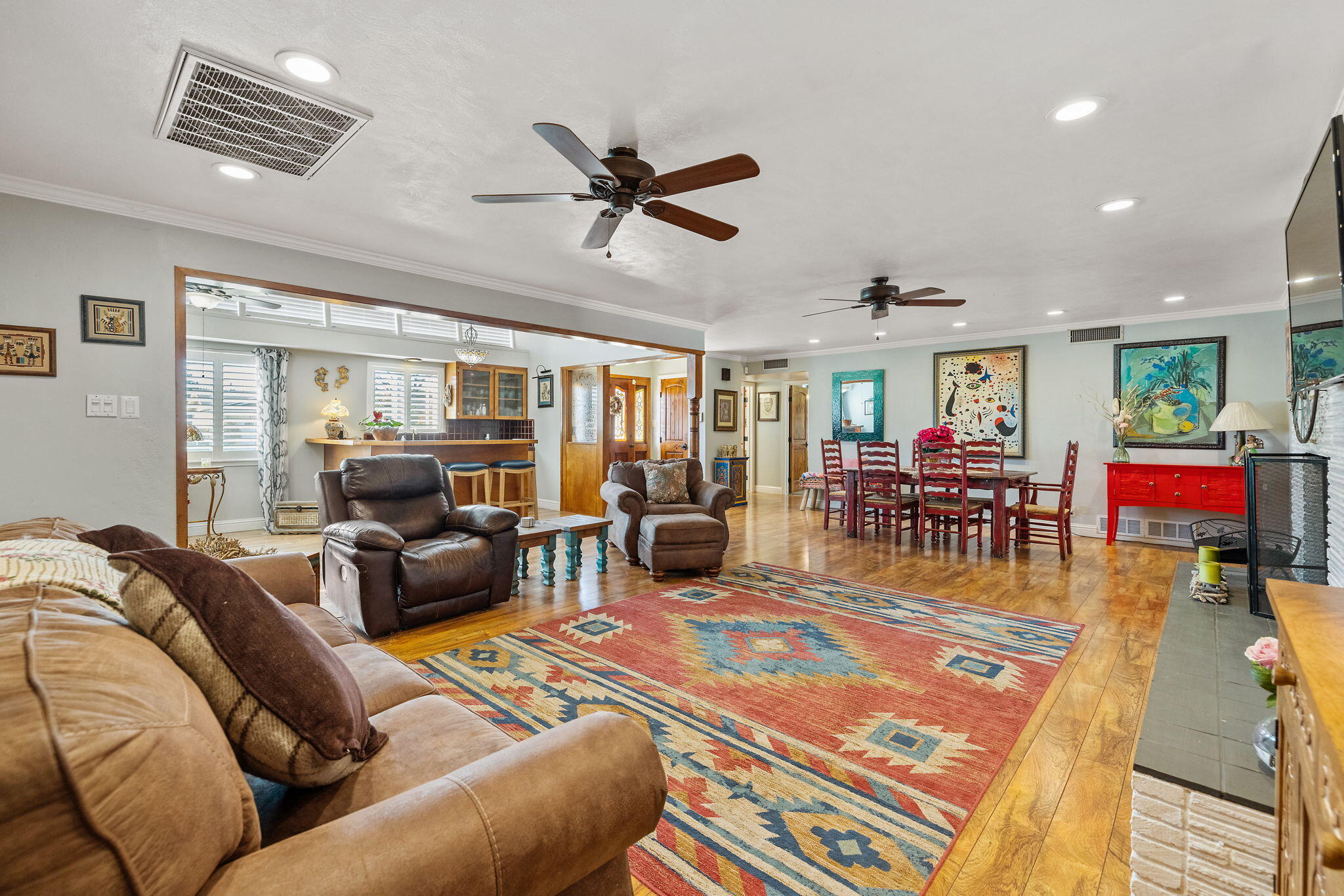 610 S Whitney St, Visalia, CA 93277