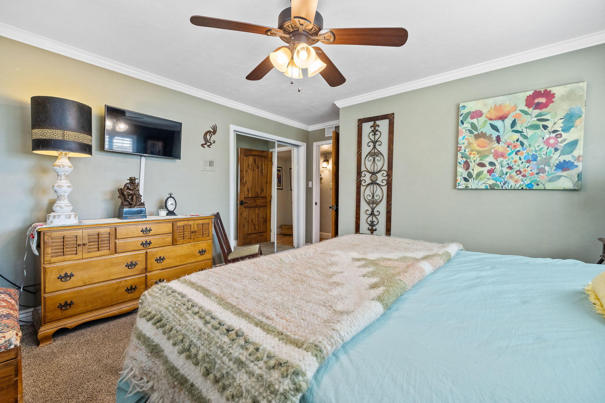 610 S Whitney St, Visalia, CA 93277