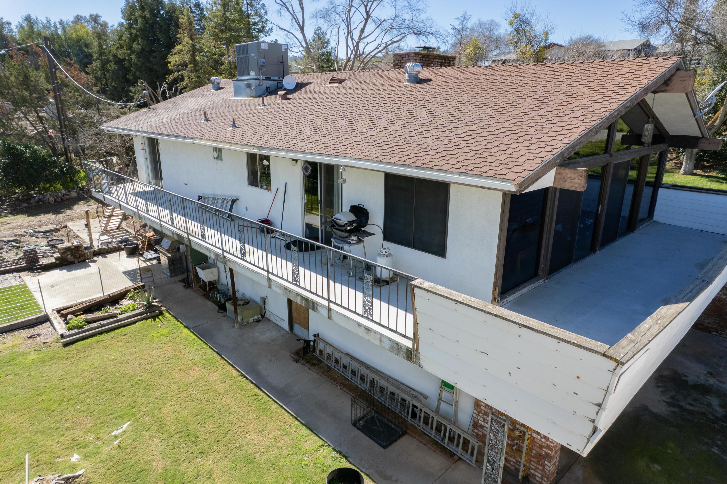 16610 Mustang Dr, Springville, CA 93265