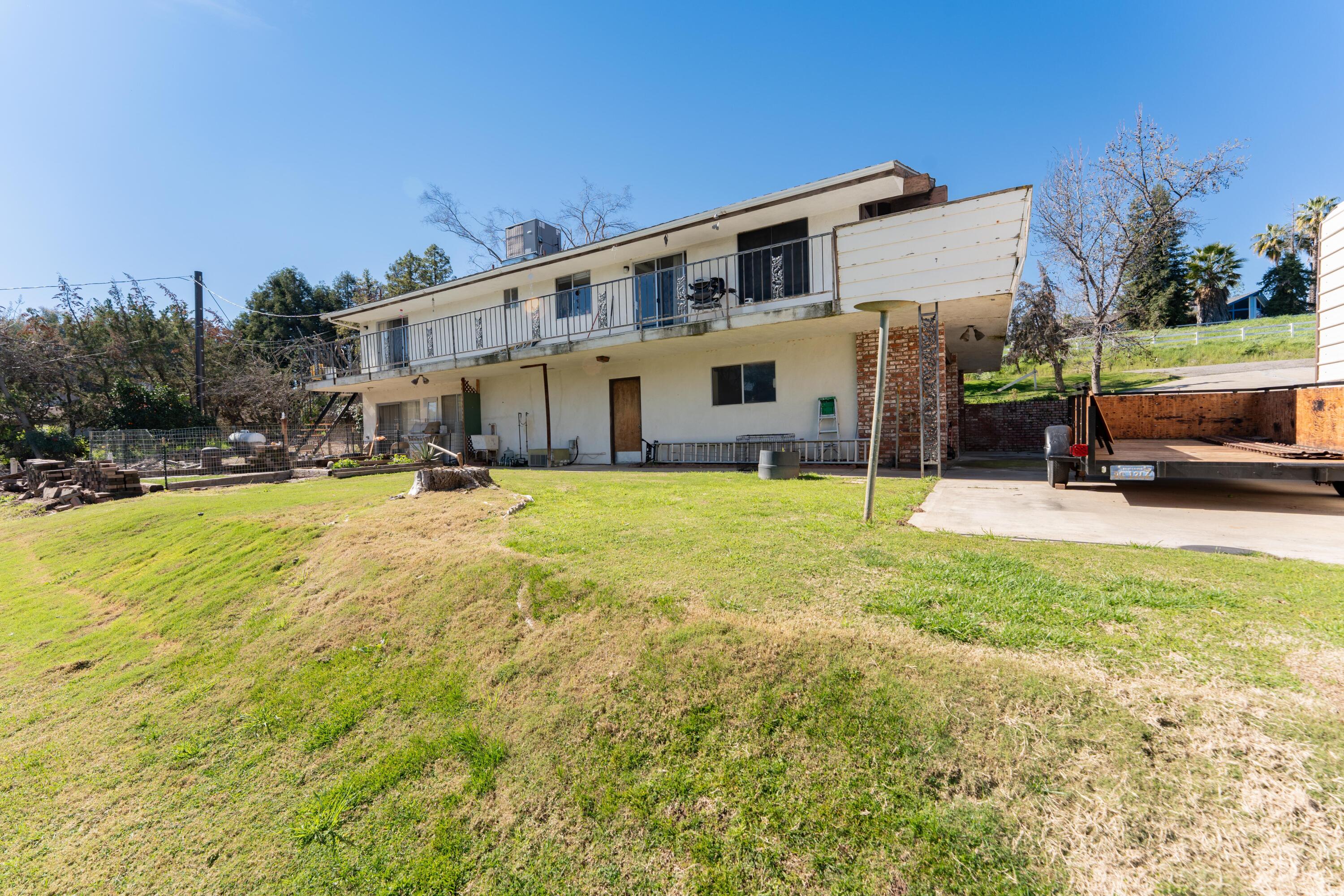 16610 Mustang Dr, Springville, CA 93265