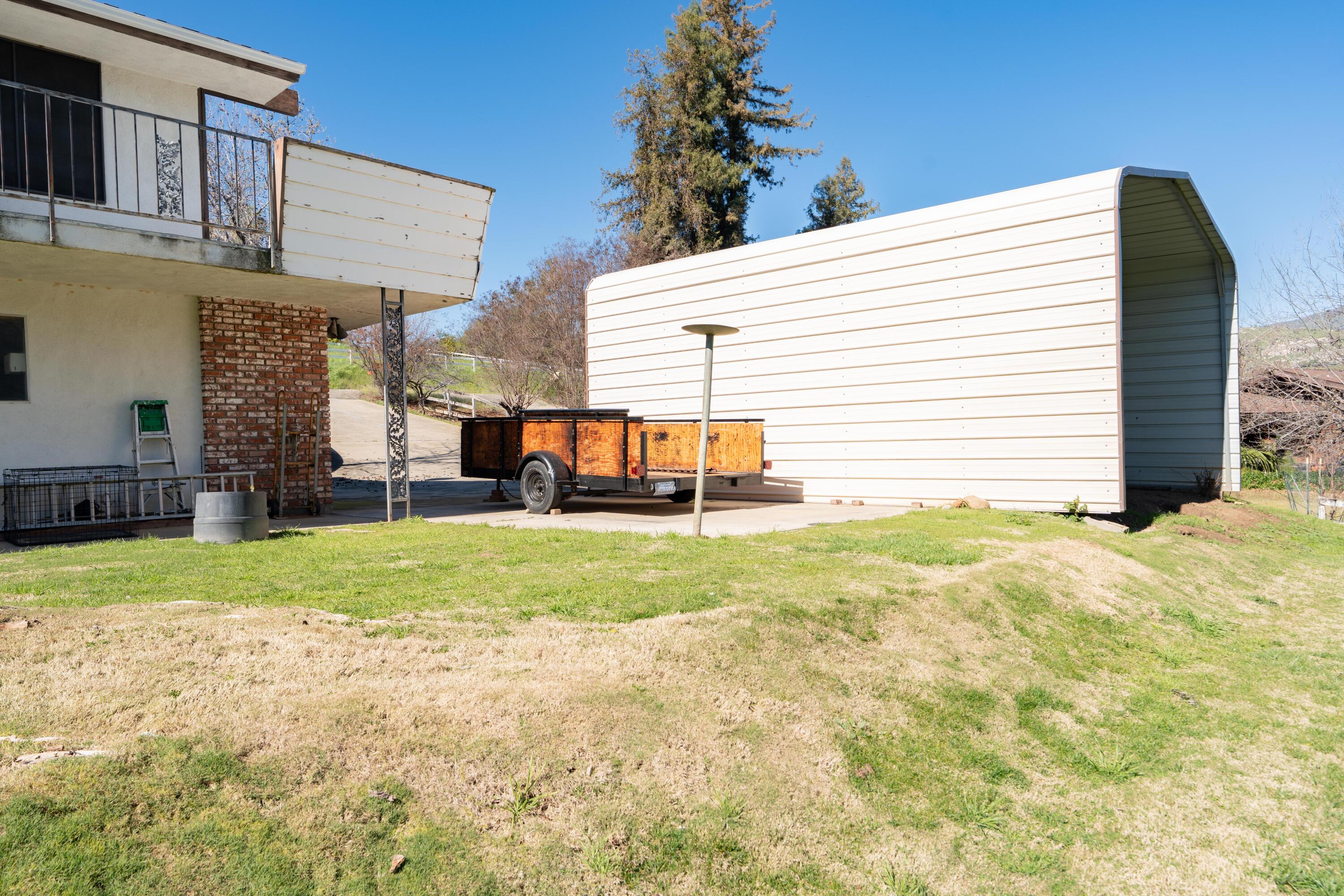 16610 Mustang Dr, Springville, CA 93265