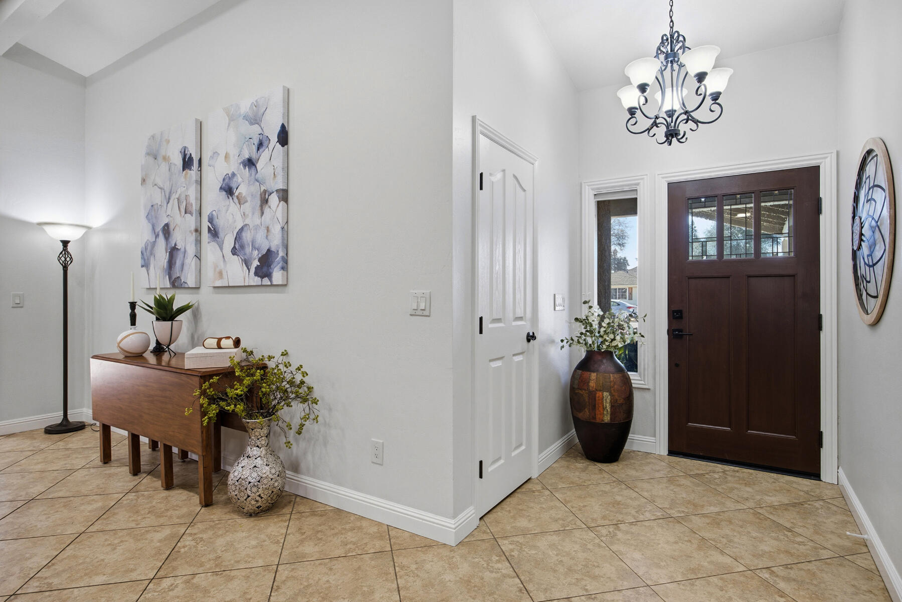 2418 E Princeton Ave, Visalia, CA 93292