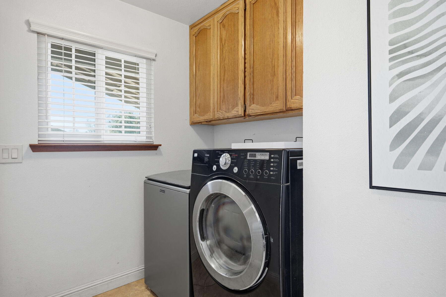 2418 E Princeton Ave, Visalia, CA 93292