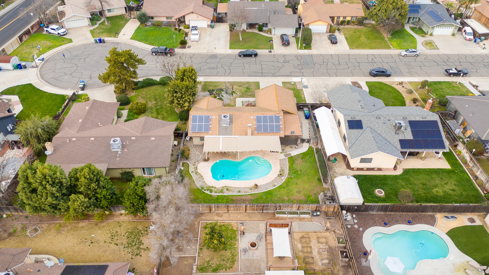 812 Woods Pl, Exeter, CA 93221