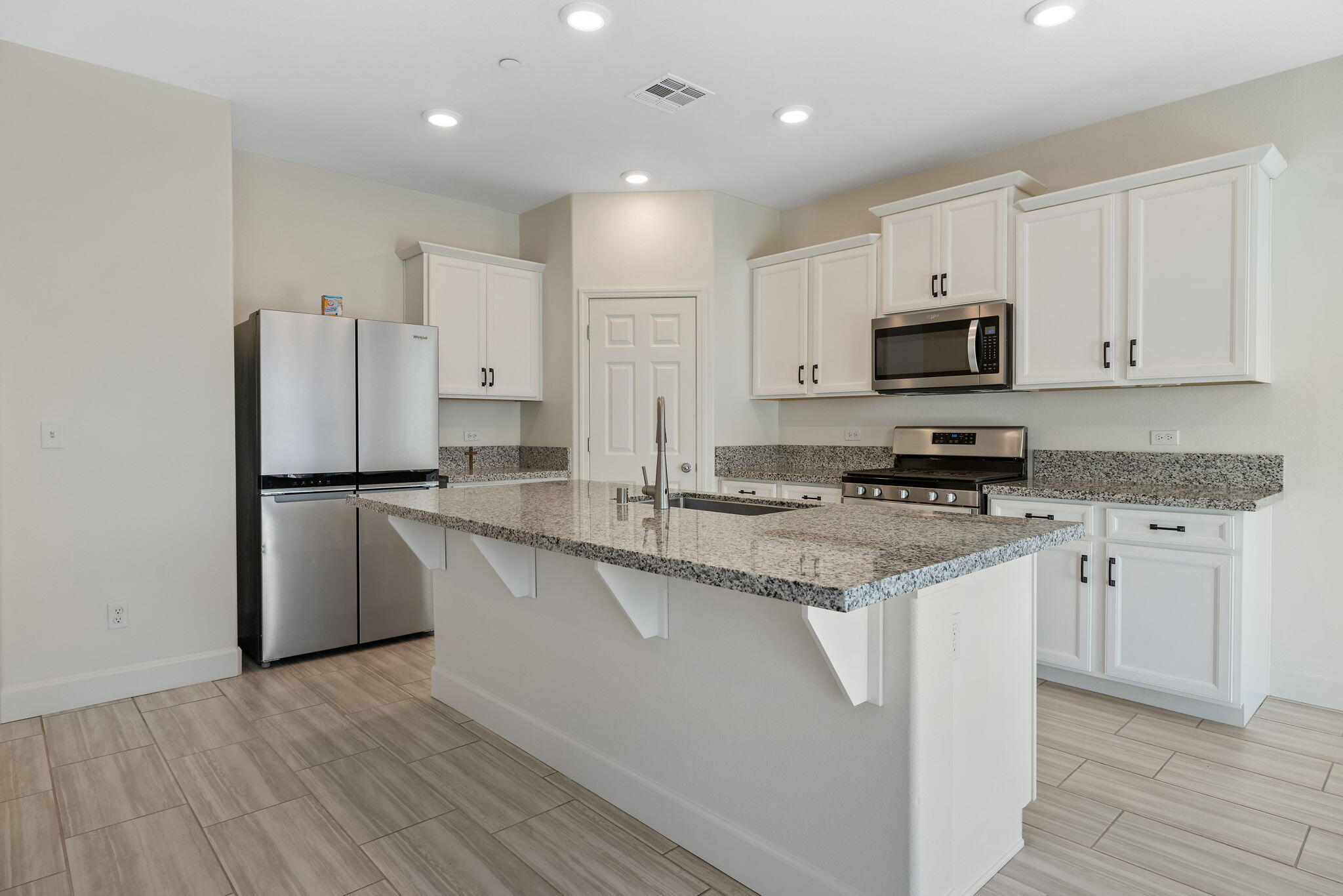 3516 E Seeger Ave, Visalia, CA 93292