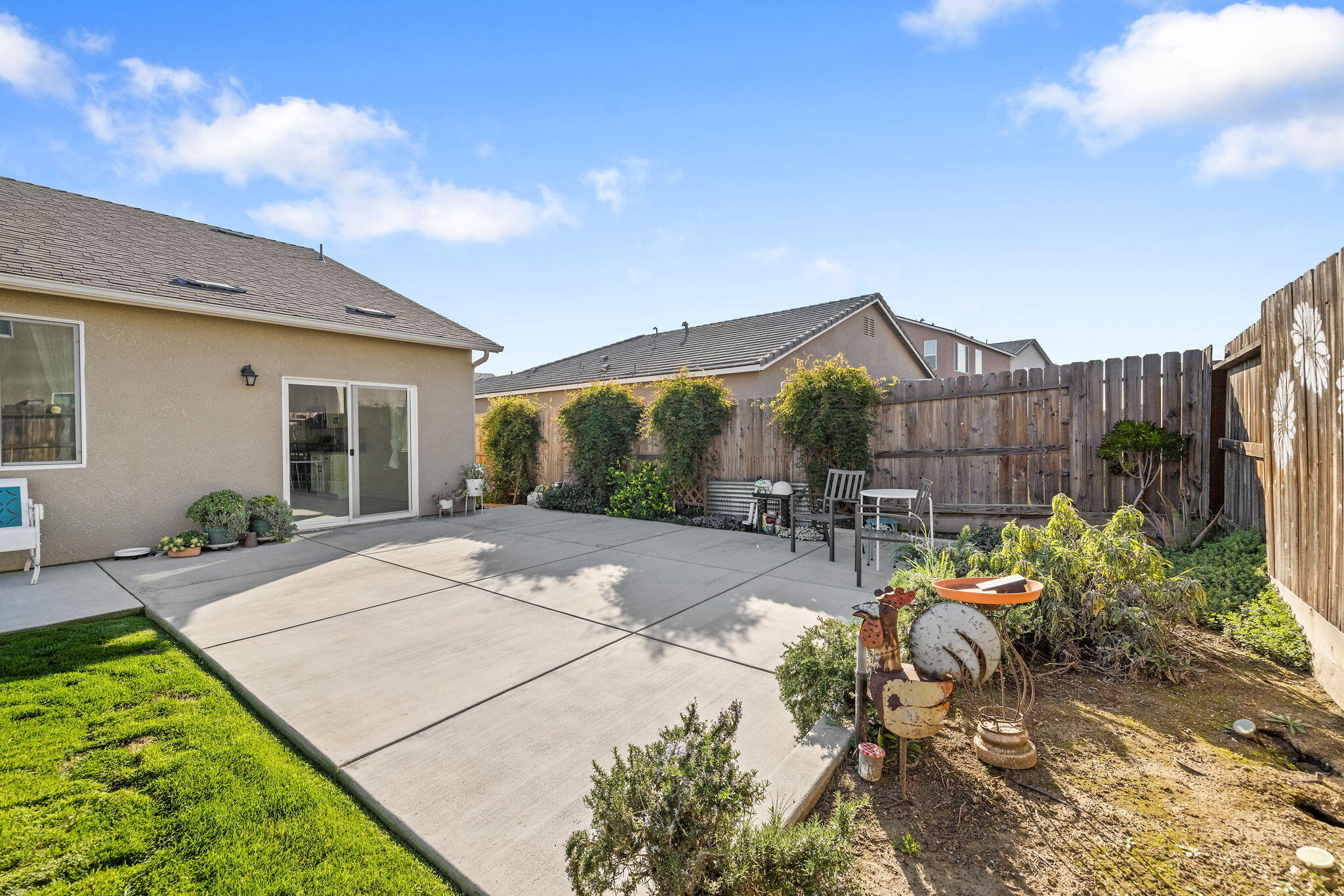 3516 E Seeger Ave, Visalia, CA 93292