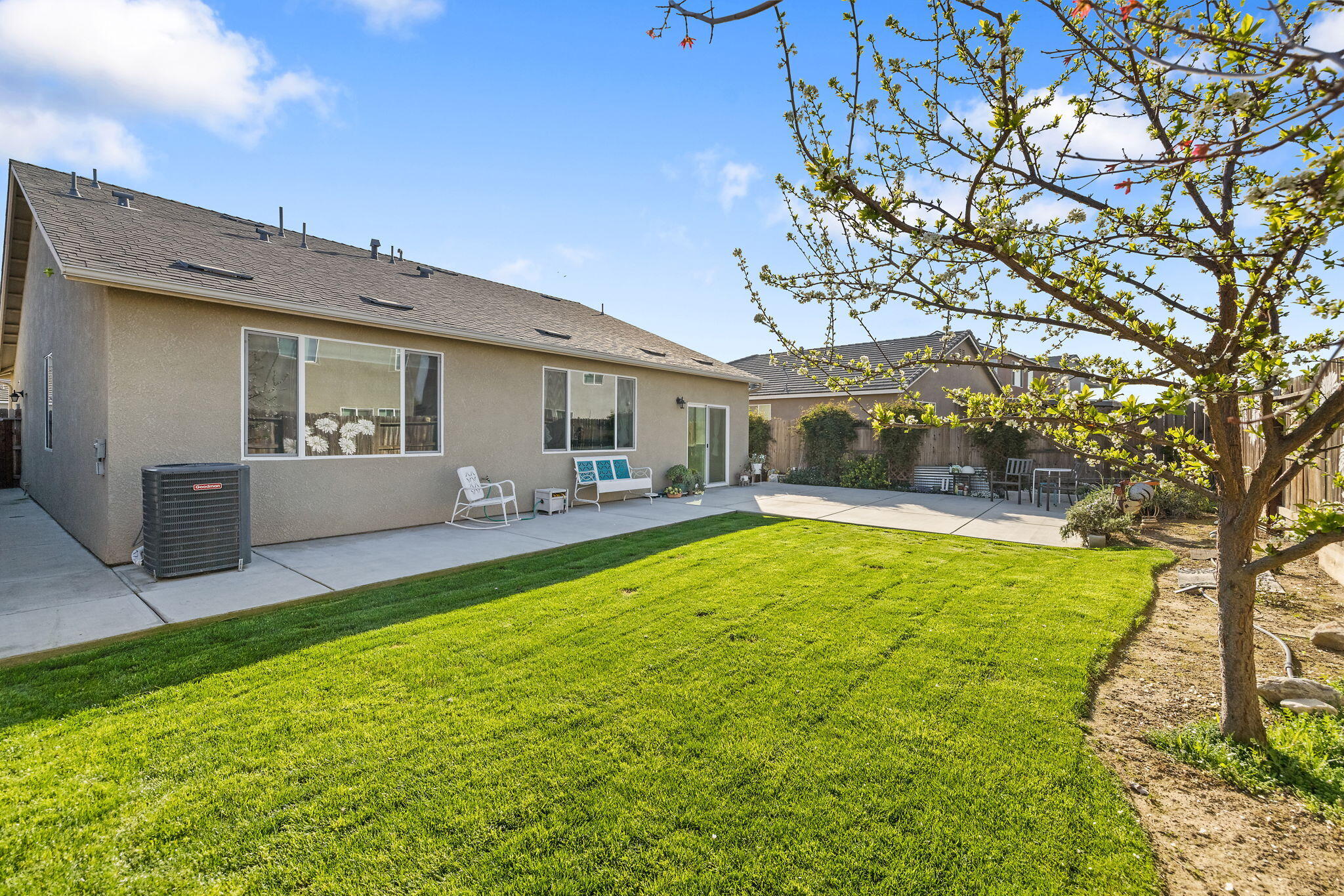 3516 E Seeger Ave, Visalia, CA 93292