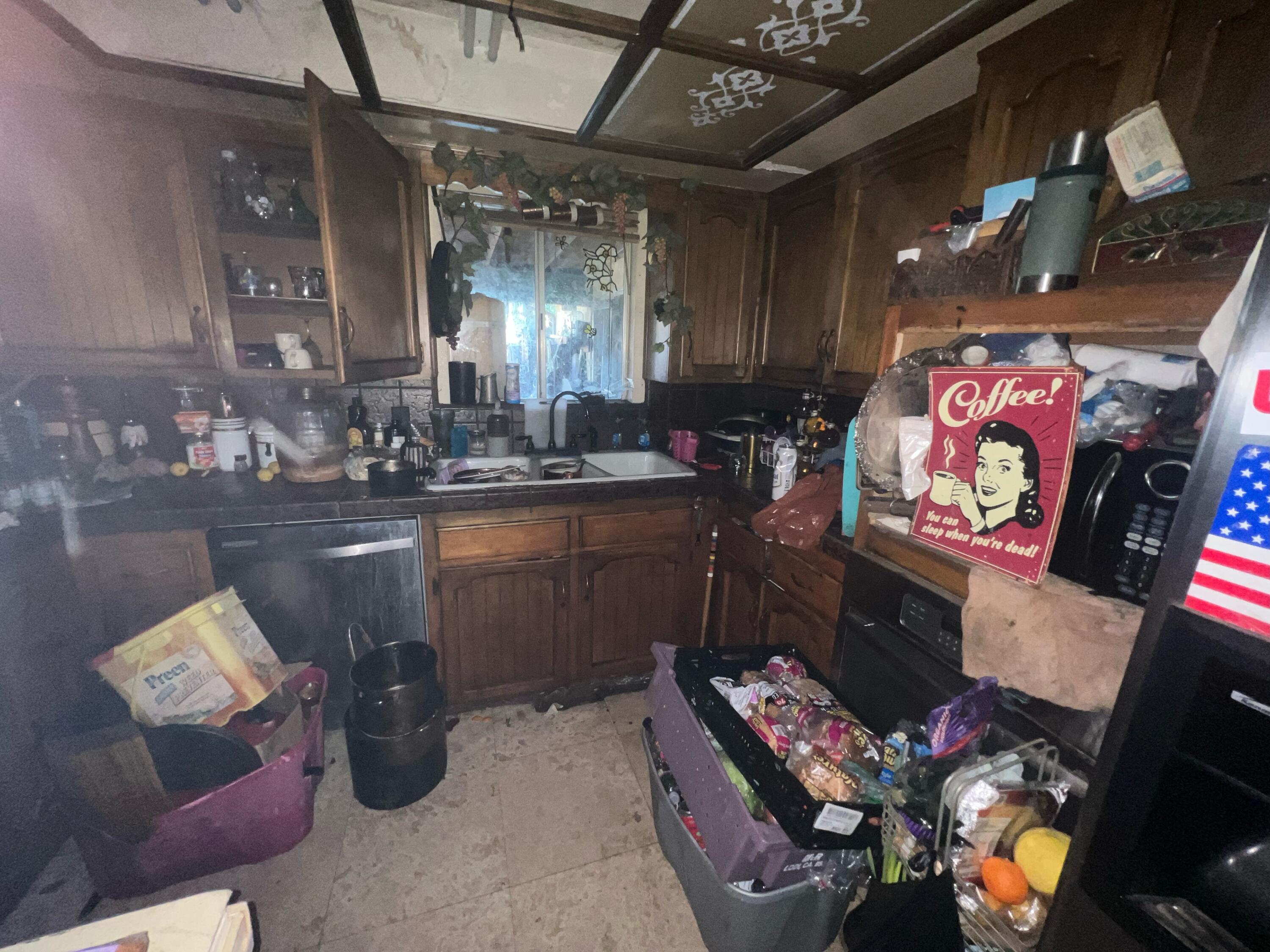 3215 W Coppola Ave, Visalia, CA 93277