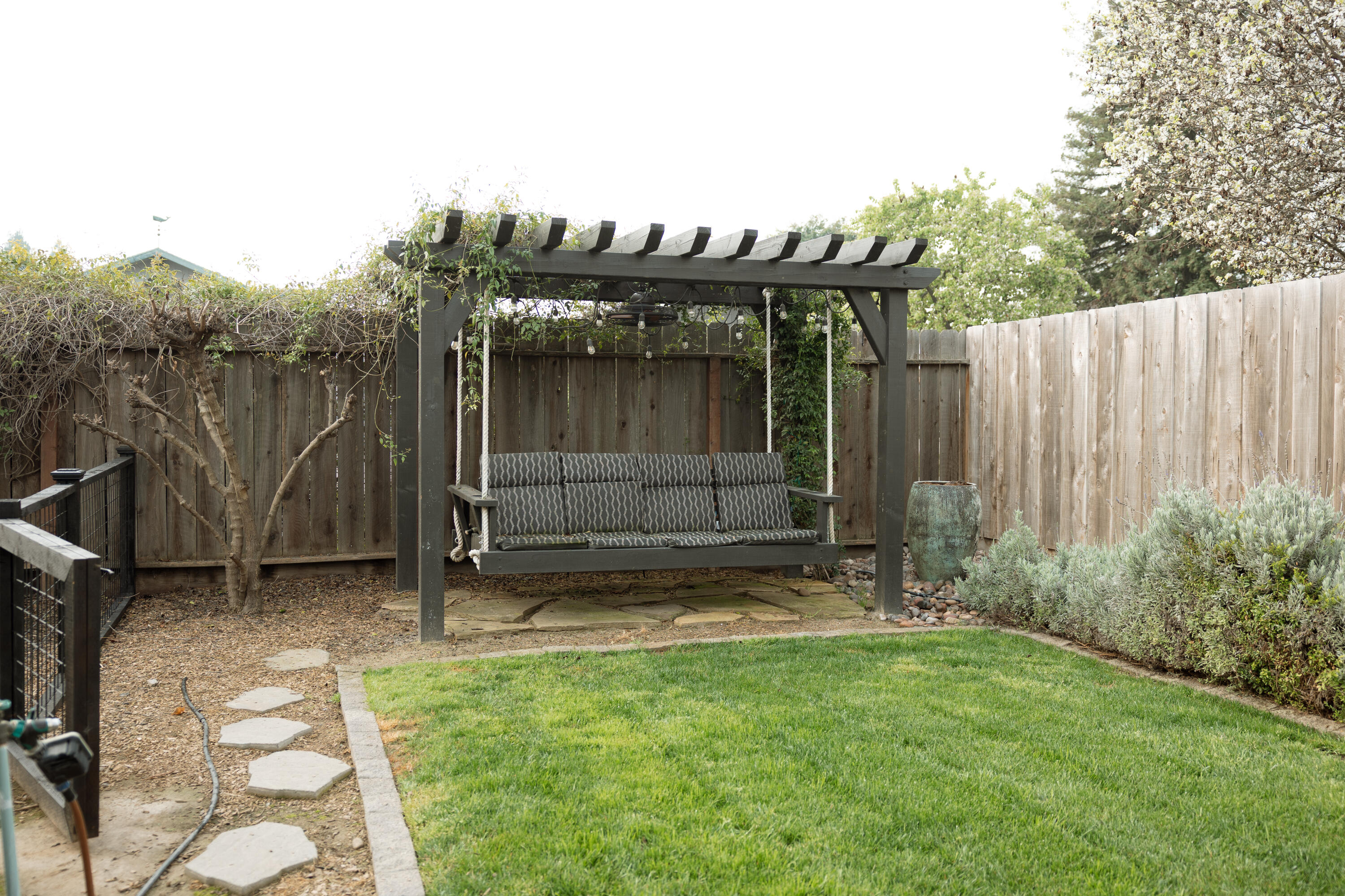 2623 S Silvervale St, Visalia, CA 93277