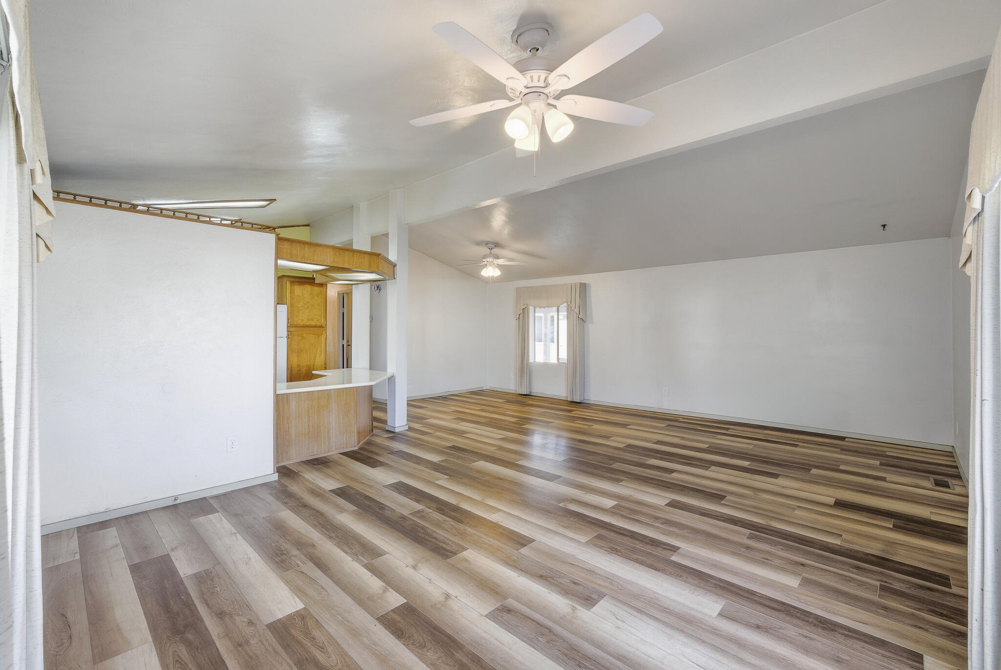 4633 S Terrace St, Visalia, CA 93277