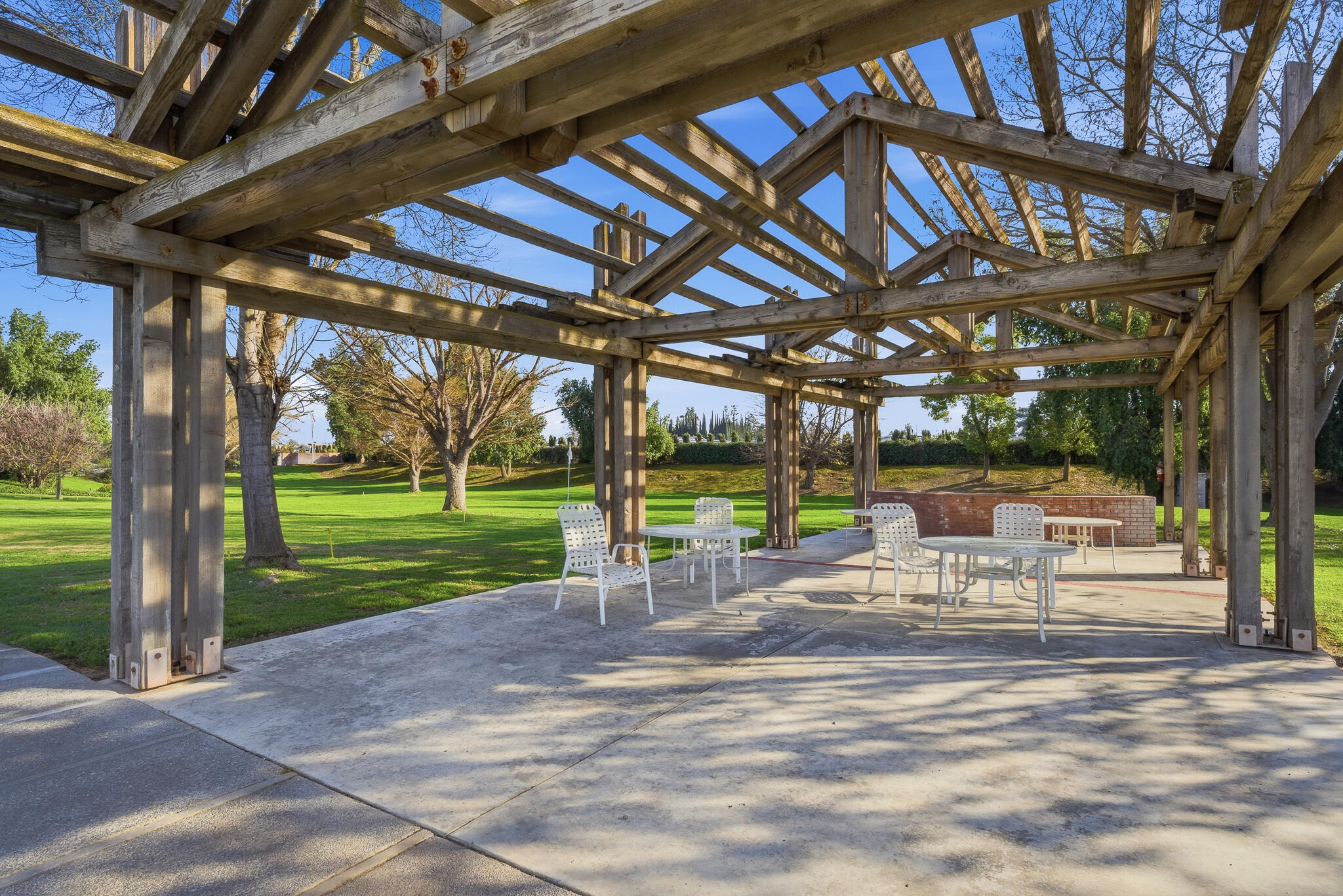 4633 S Terrace St, Visalia, CA 93277