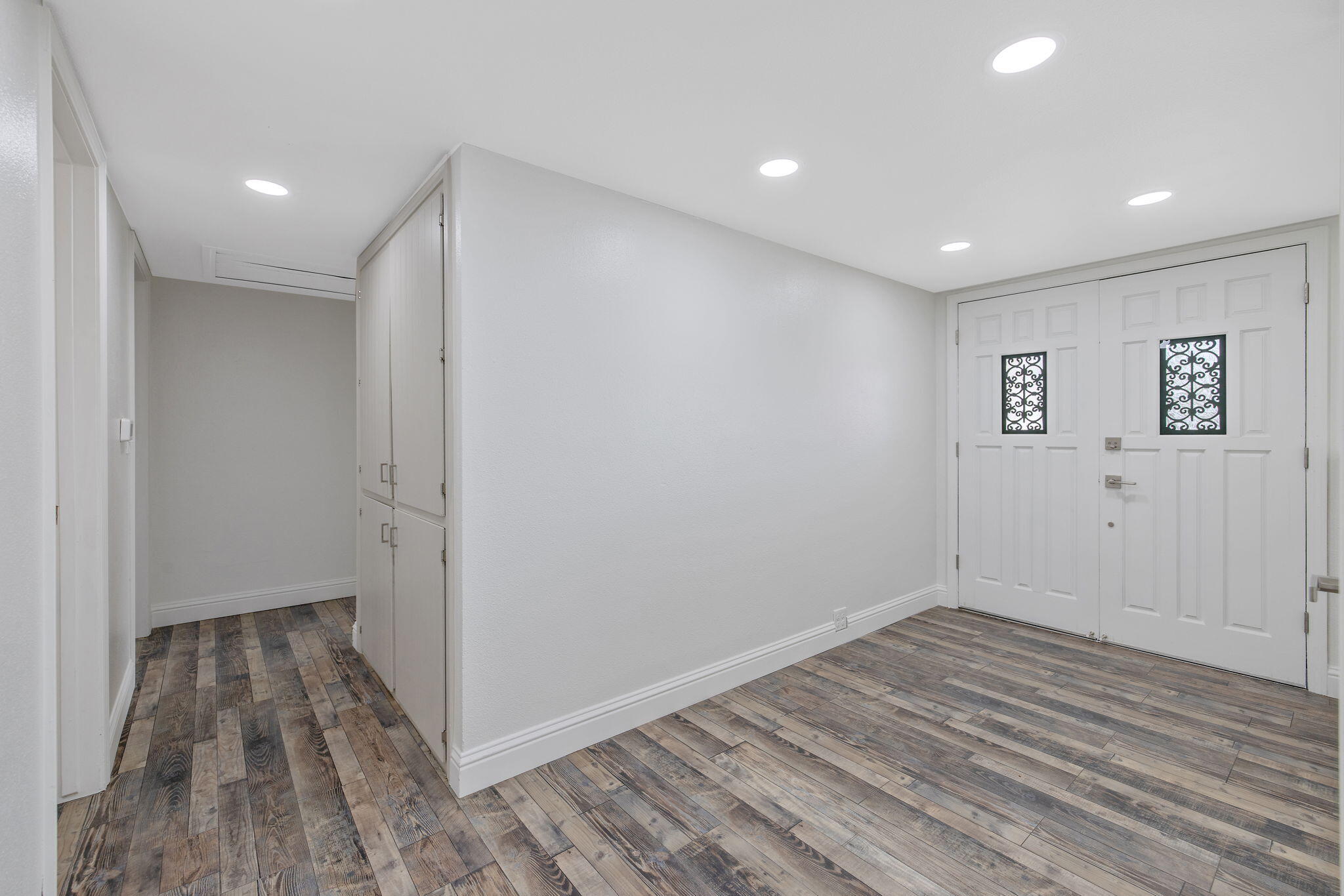 936 W Harter Ave, Visalia, CA 93277