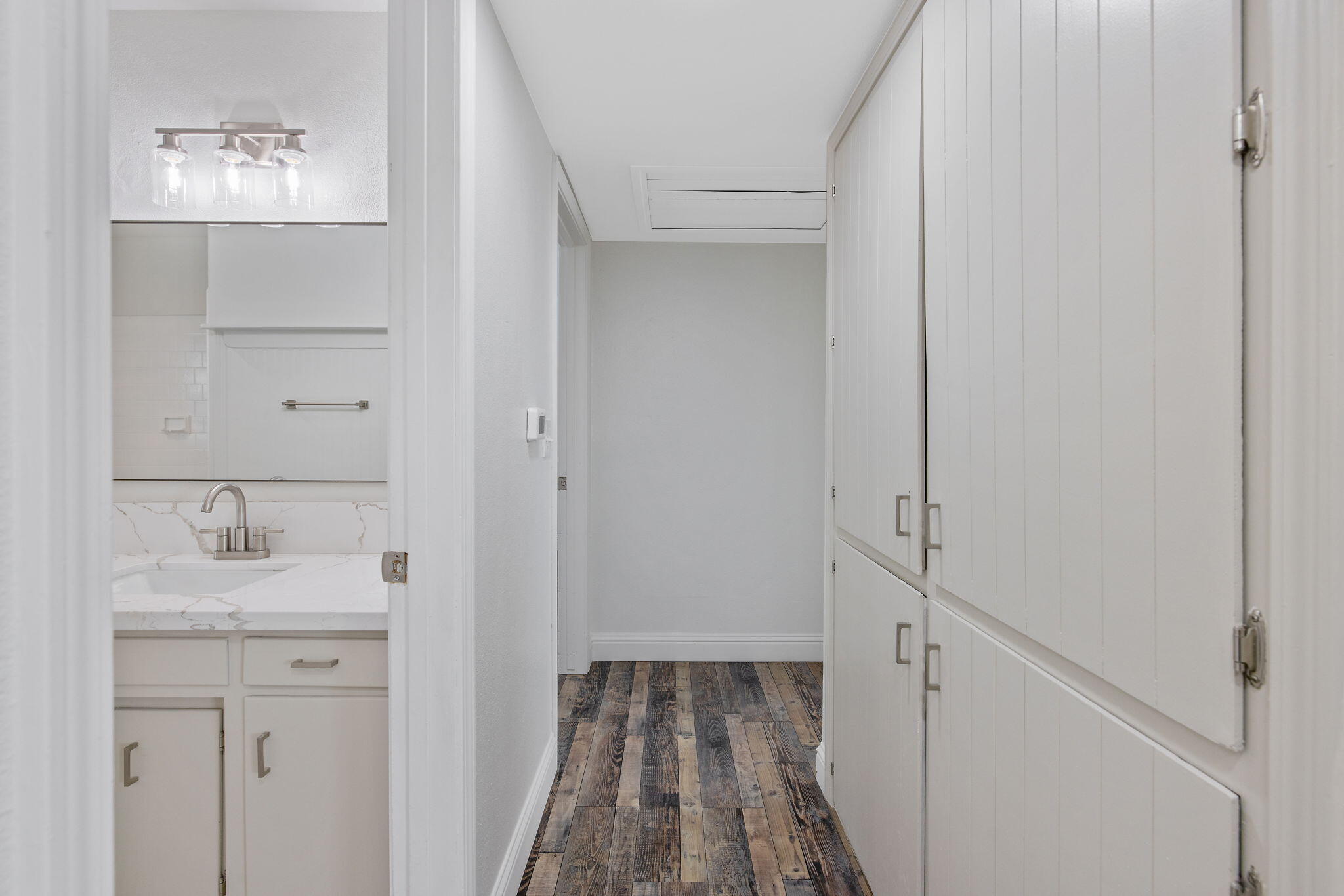 936 W Harter Ave, Visalia, CA 93277