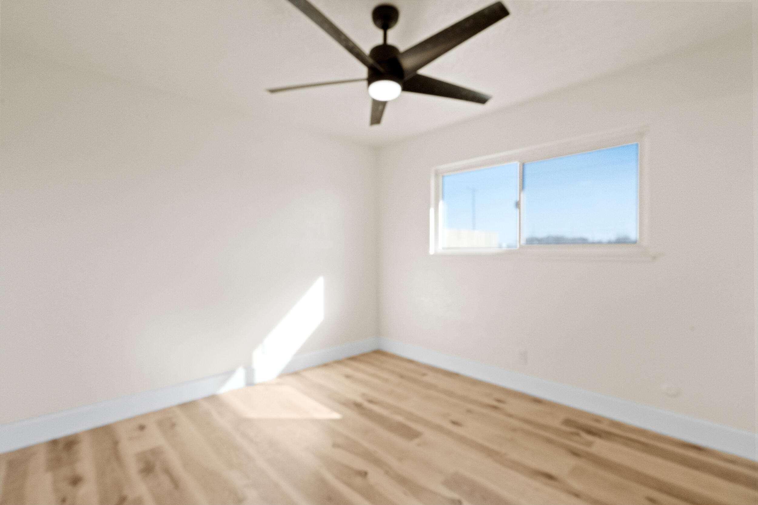 760 Crass Ave, Hanford, CA 93230