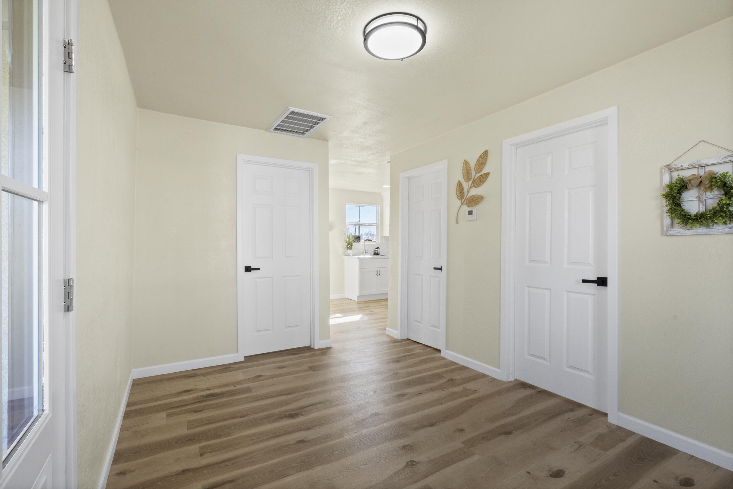 760 Crass Ave, Hanford, CA 93230