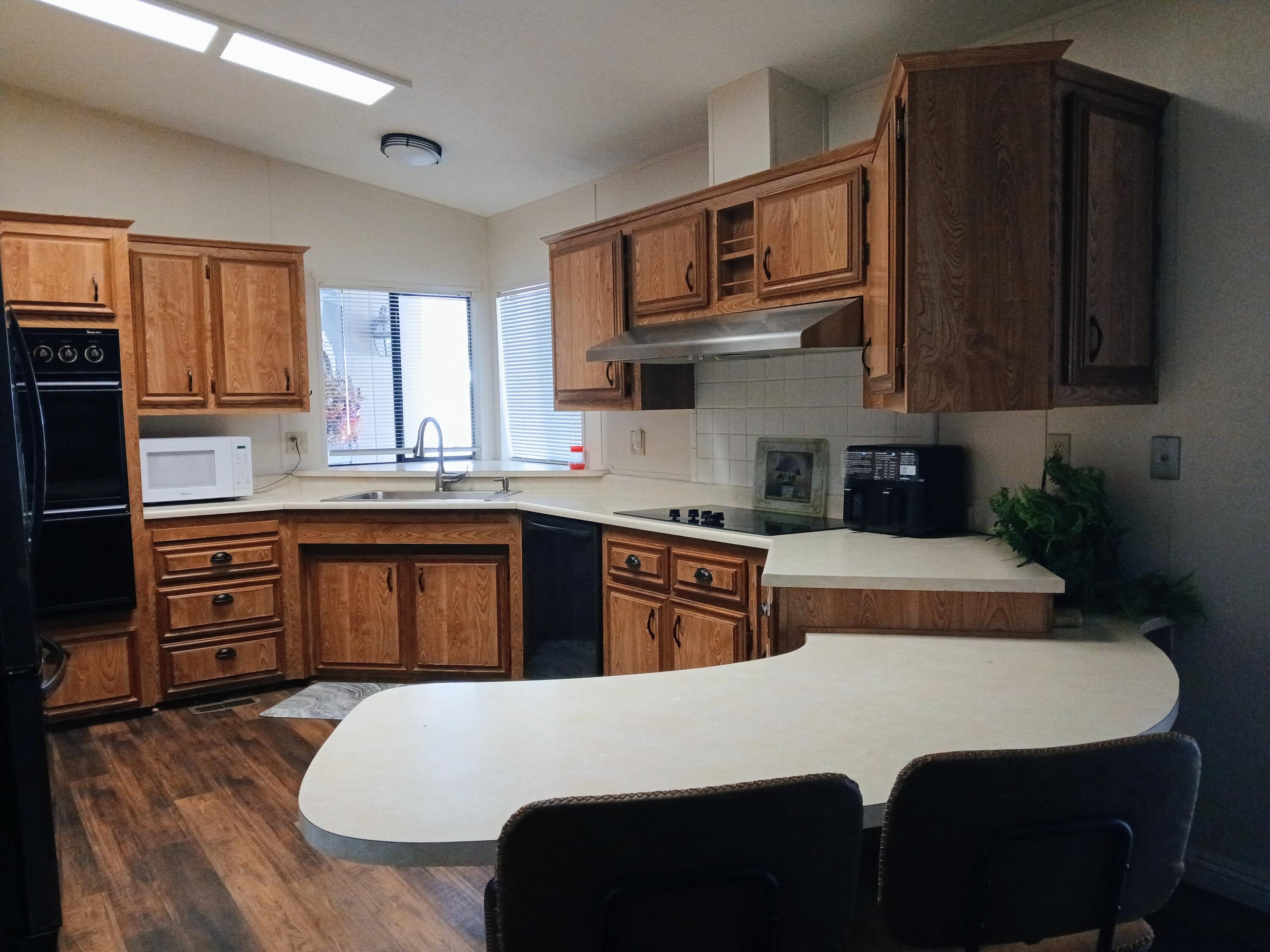 2459 N Oaks St #134, Tulare, CA 93274