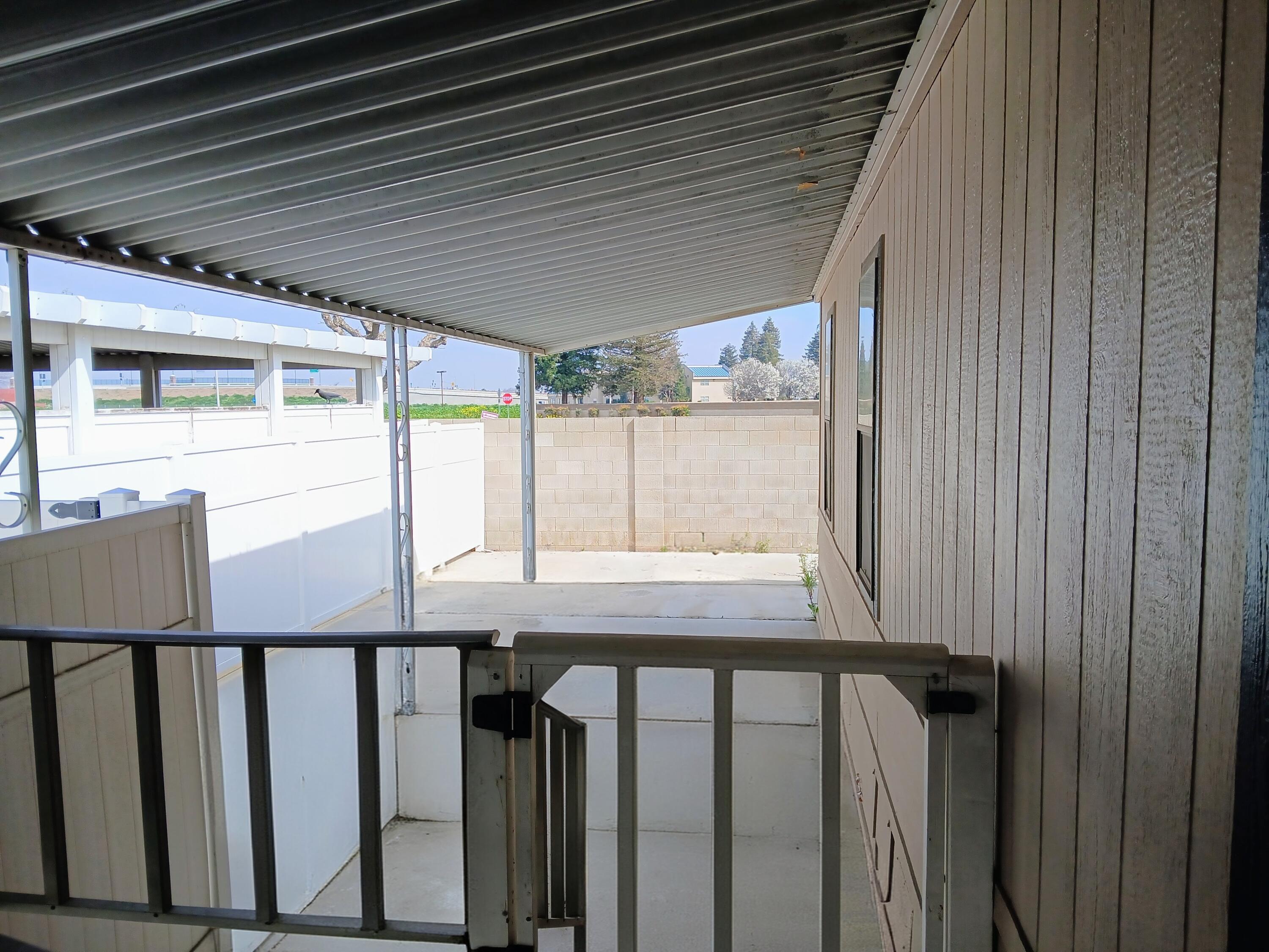 2459 N Oaks St #134, Tulare, CA 93274