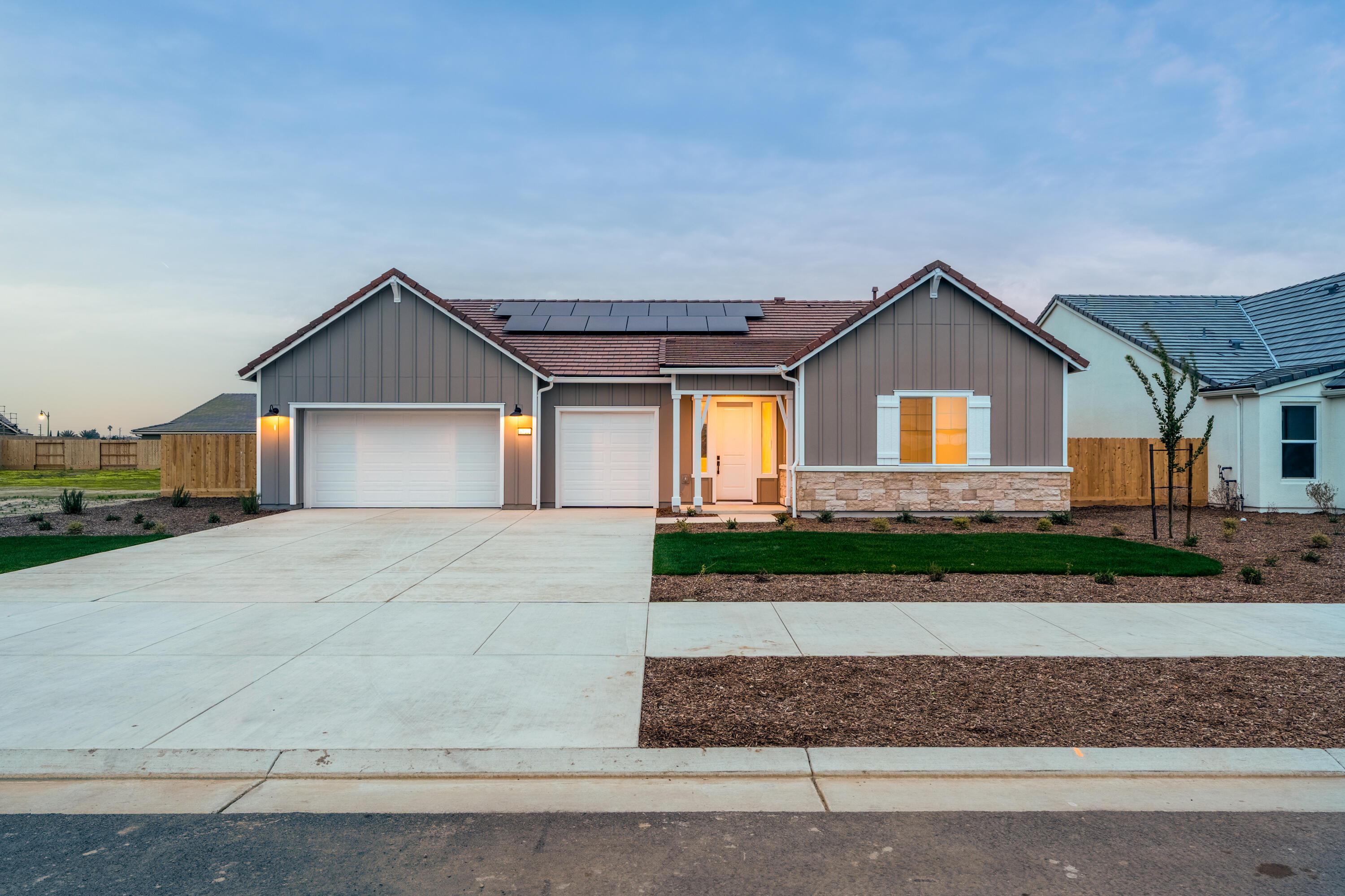 6522 W Galileo Dr #Lot1032, Visalia, CA 93277