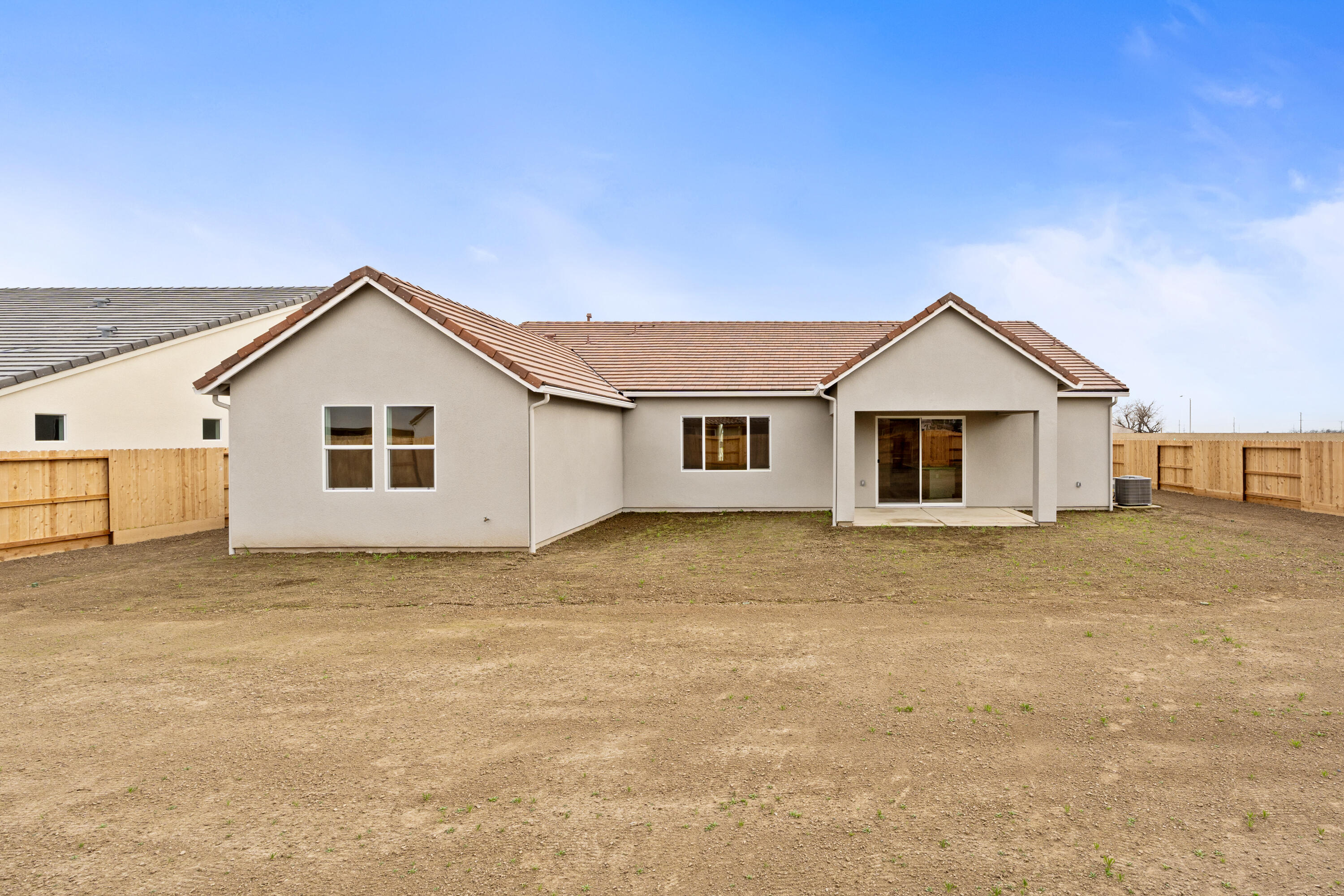 6522 W Galileo Dr #Lot1032, Visalia, CA 93277