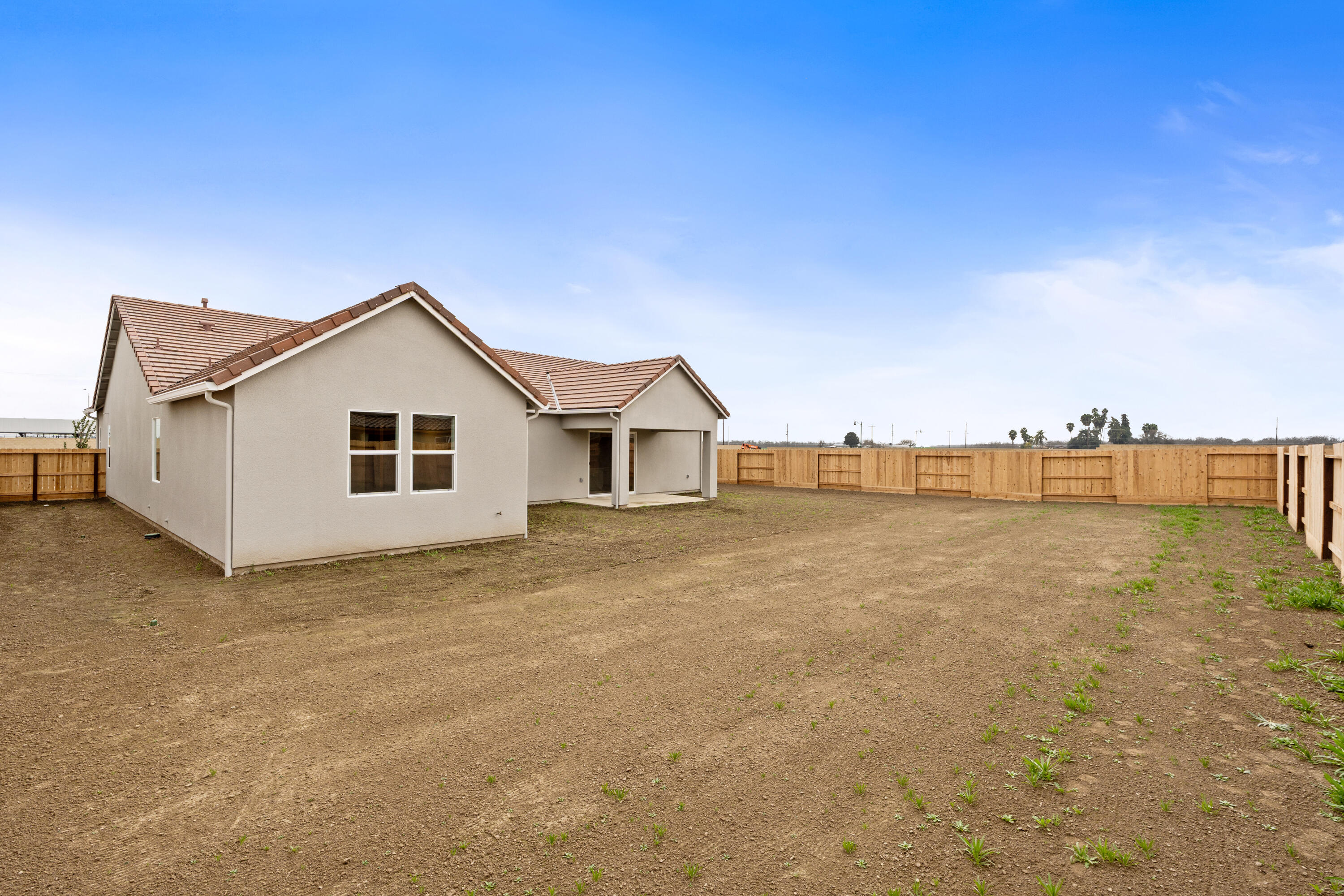 6522 W Galileo Dr #Lot1032, Visalia, CA 93277