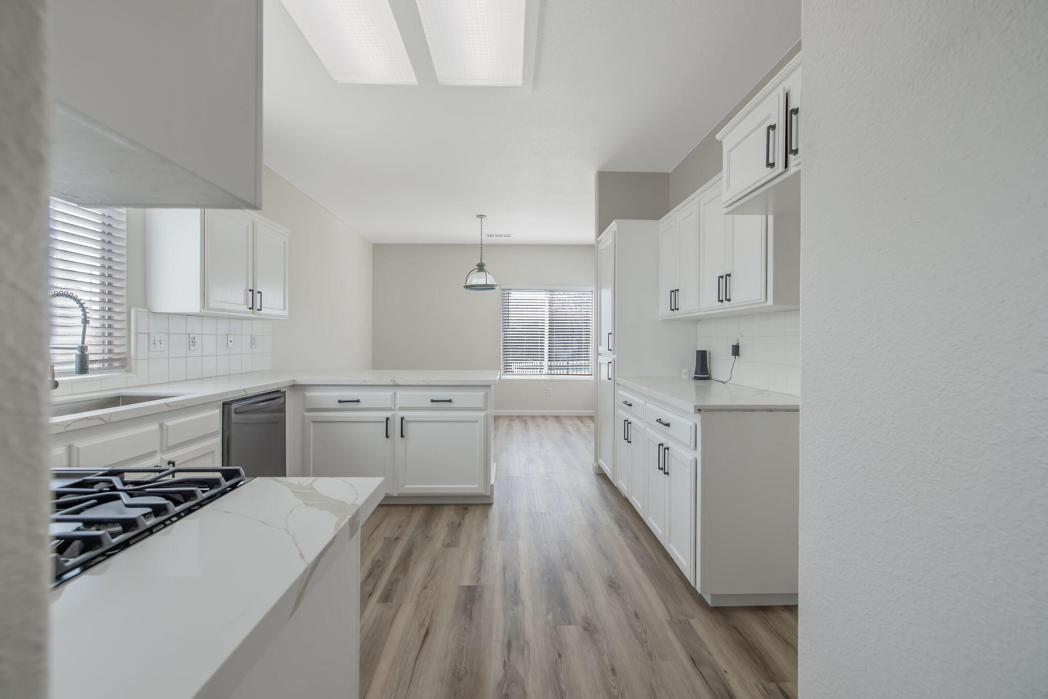 1159 Syrah Ct, Tulare, CA 93274